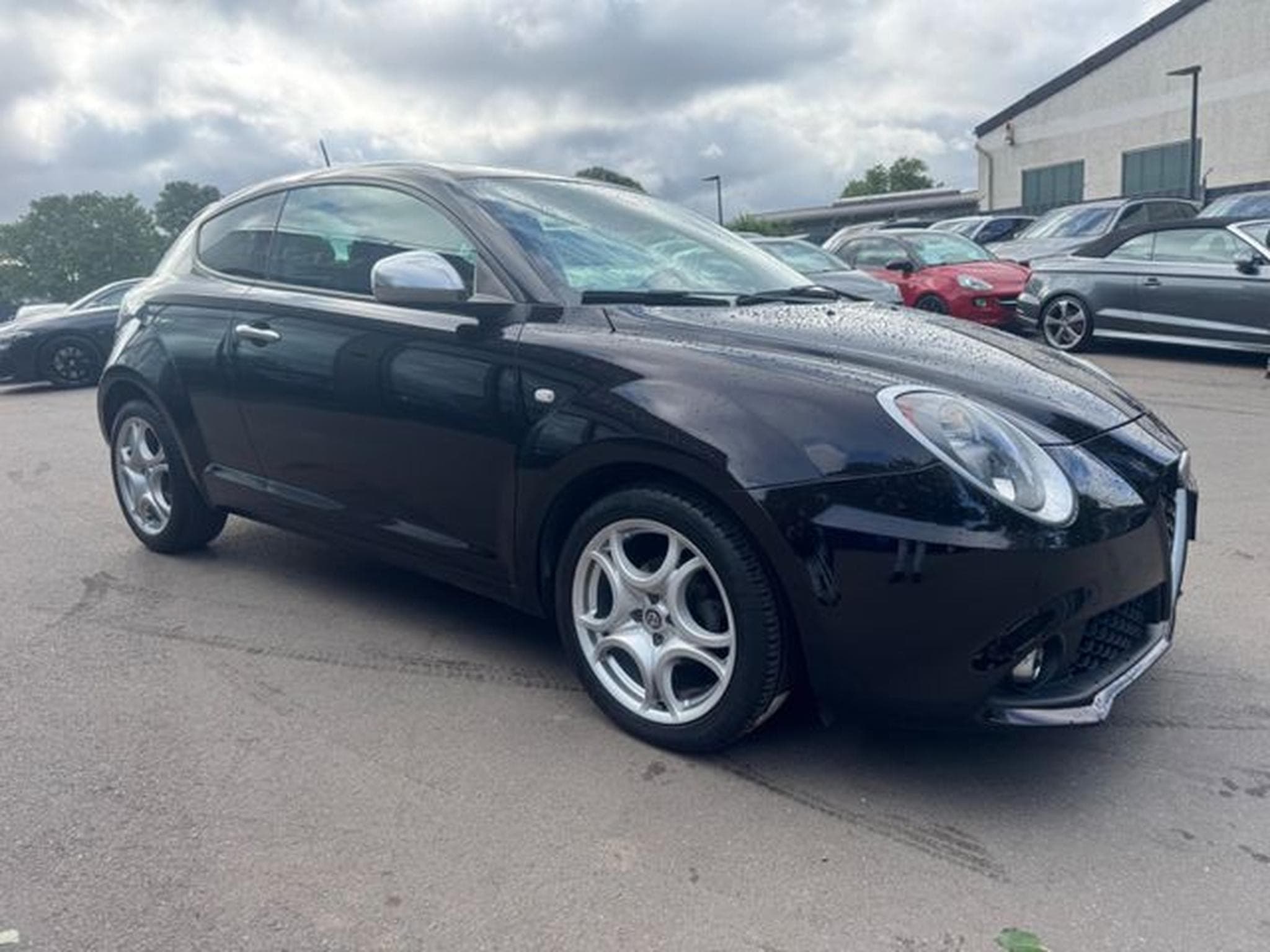 Alfa-Romeo MiTo MITO SUPER *8-FACH*PDC*KLIMA*ALU* (2017) - Foto 5