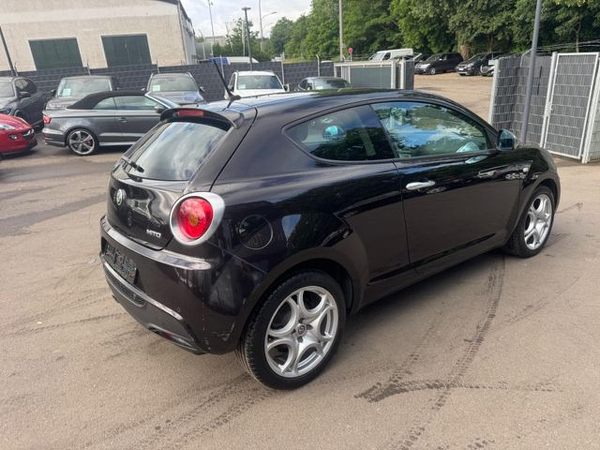 Alfa-Romeo MiTo MITO SUPER *8-FACH*PDC*KLIMA*ALU* (2017) - Foto 6