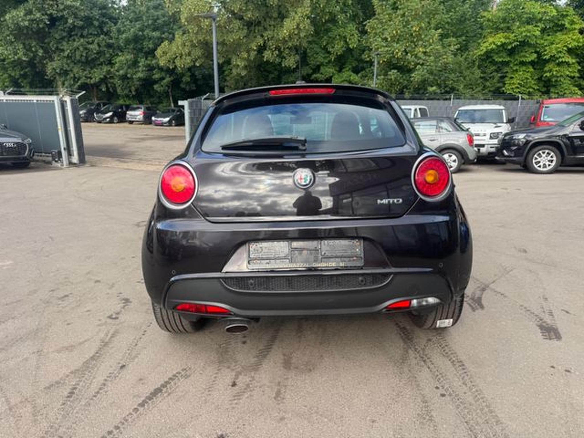 Alfa-Romeo MiTo MITO SUPER *8-FACH*PDC*KLIMA*ALU* (2017) - Foto 7