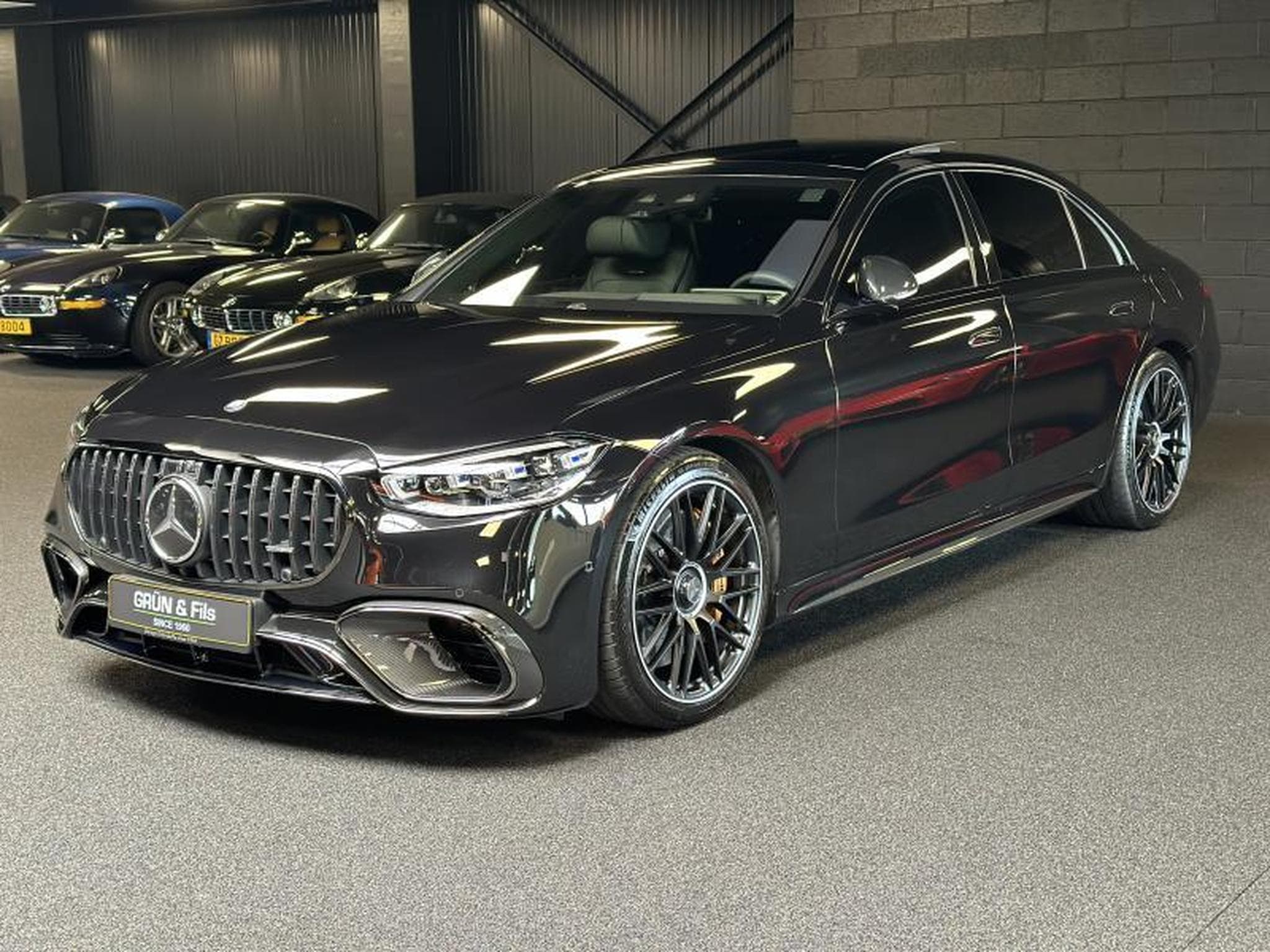 Mercedes S 63 AMG E-performance UPE 287K (2023) - Photo 3
