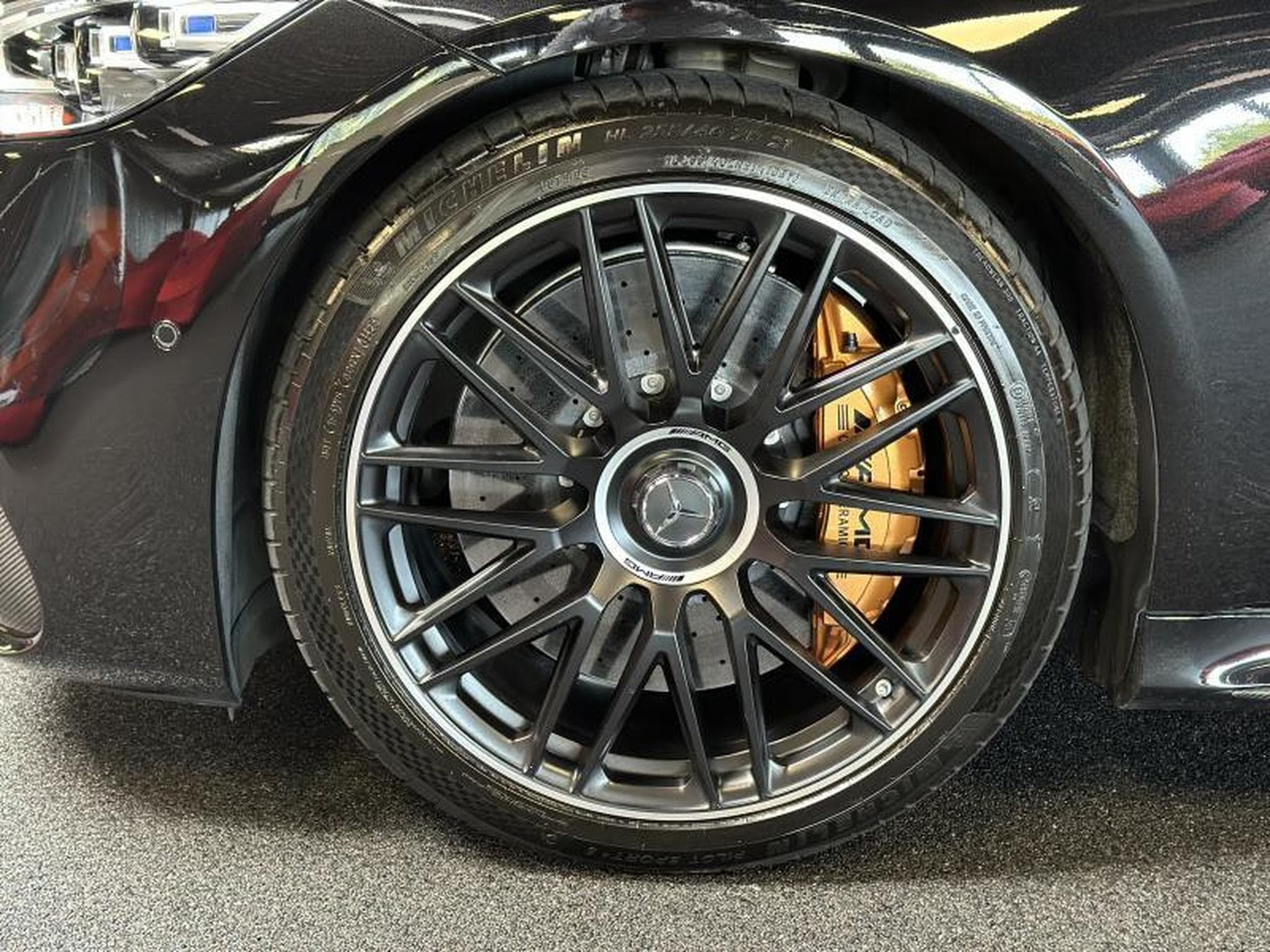 Mercedes S 63 AMG E-performance UPE 287K (2023) - Photo 4