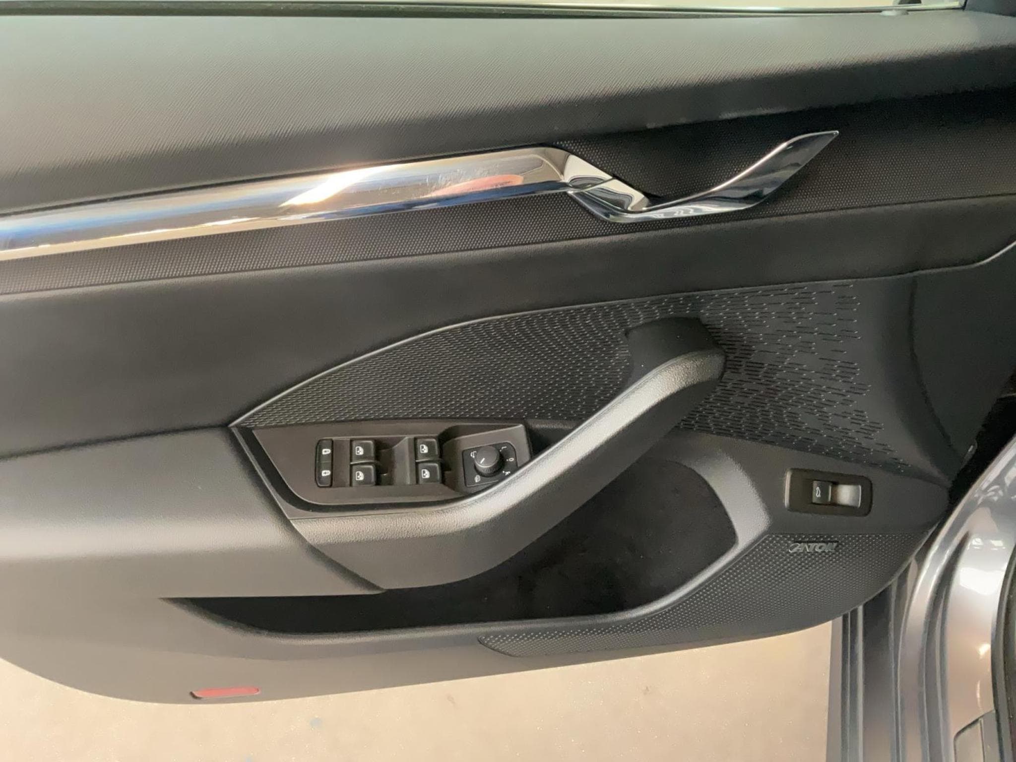 Skoda Octavia Combi+Scout+DSG+4x4+AHK (2022) - Foto 14