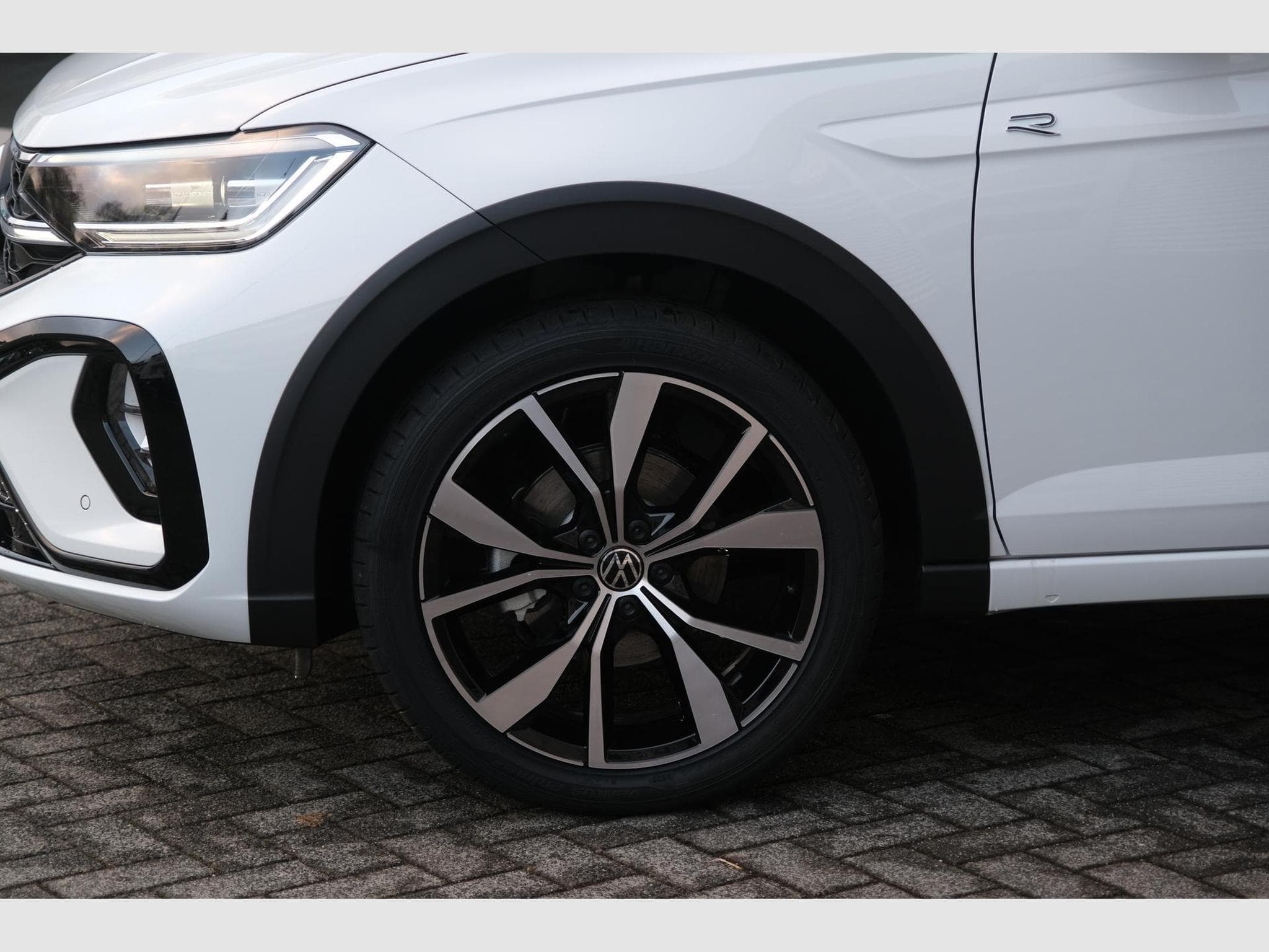 VW Taigo 1.0 TSI DSG (2026) - Photo 3