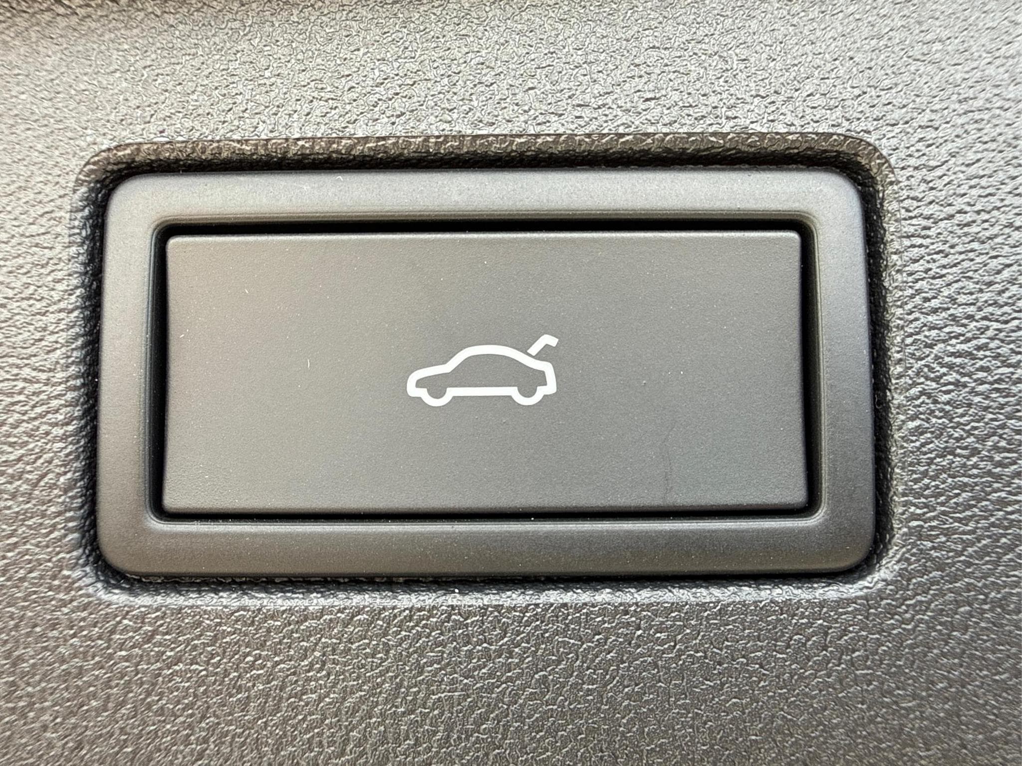 VW Tiguan Prime Edition Plug-In-Hybrid (2026) - Photo 10