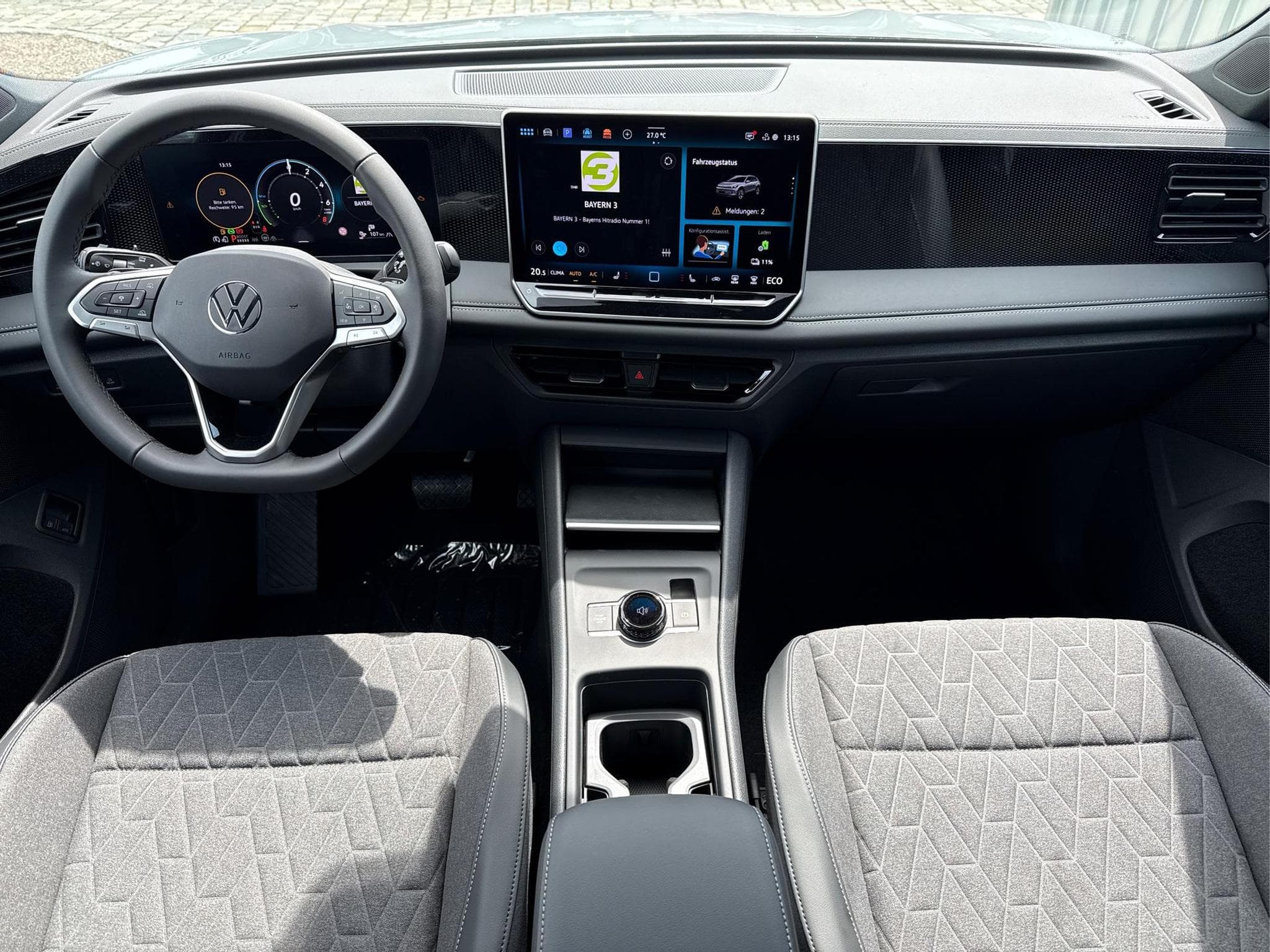 VW Tiguan Prime Edition Plug-In-Hybrid (2026) - Photo 7