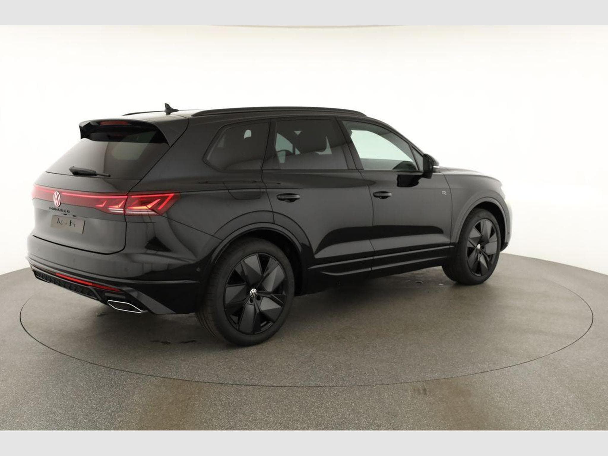 VW Touareg 3.0 TDI 210 kW 4Motion R-Line Final Edition (2026) - Photo 21