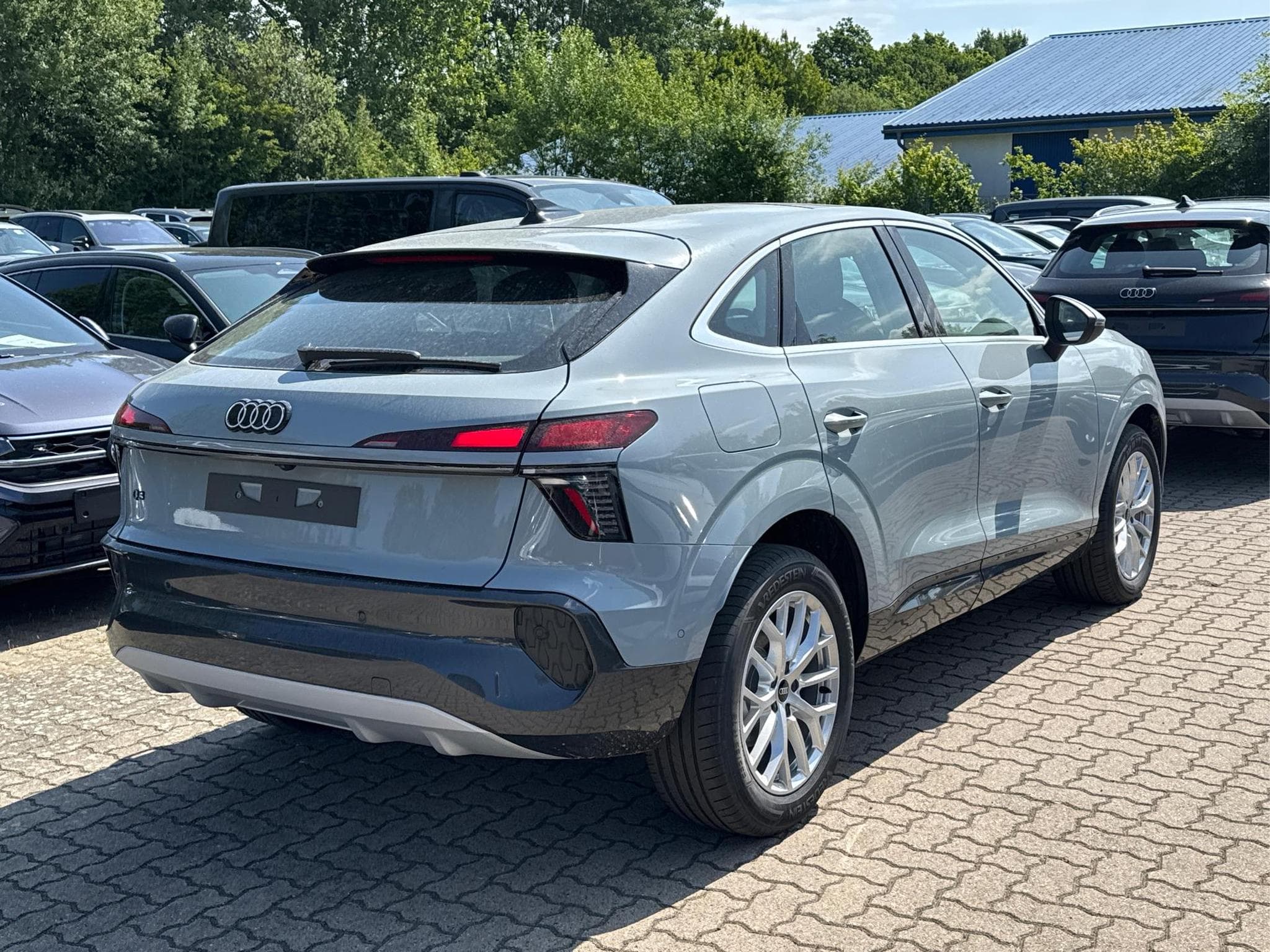 Audi Q3 Sportback Basis (2026) - Photo 5