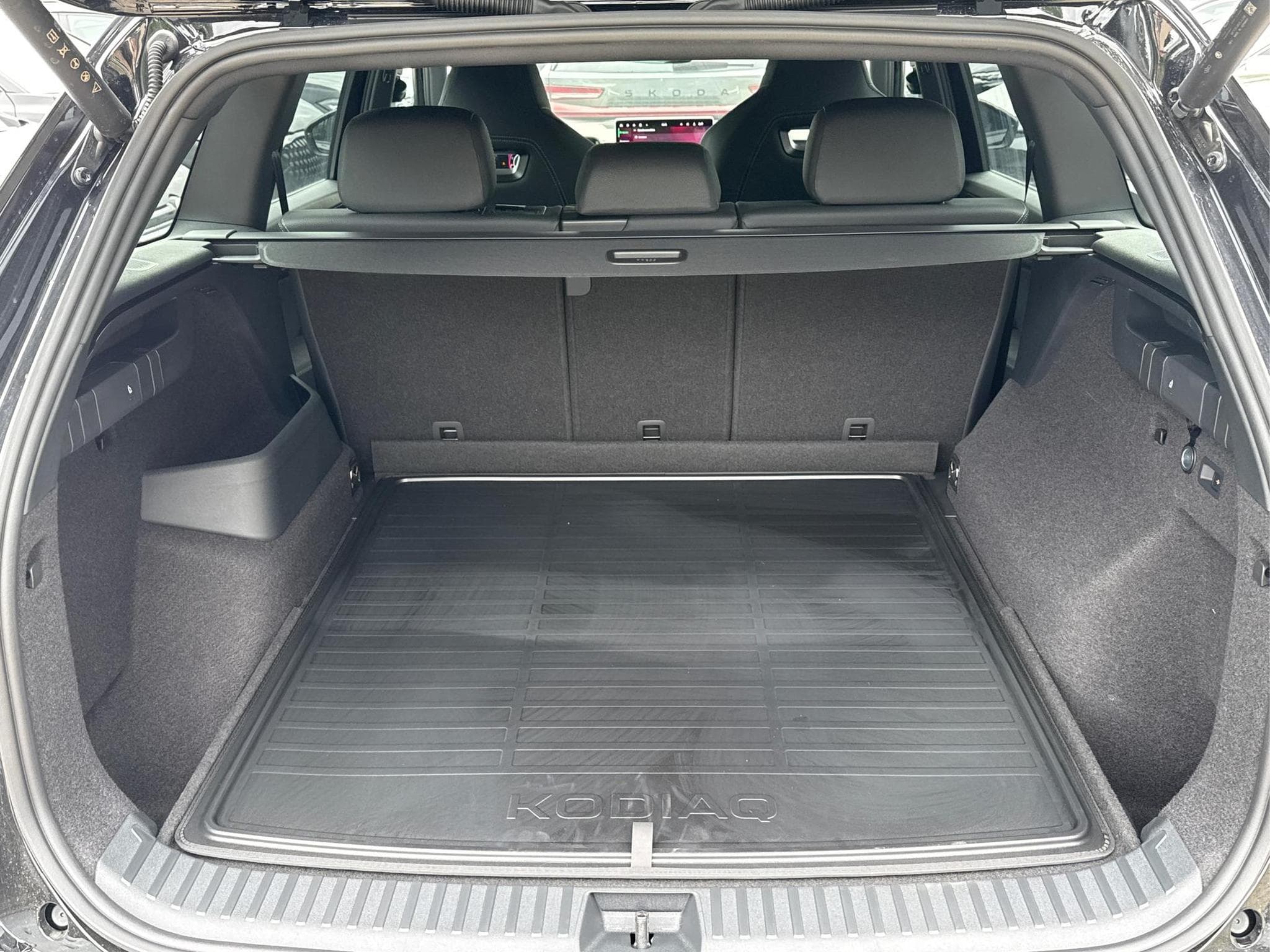 Skoda Kodiaq Sportline Explore (2026) - Foto 9