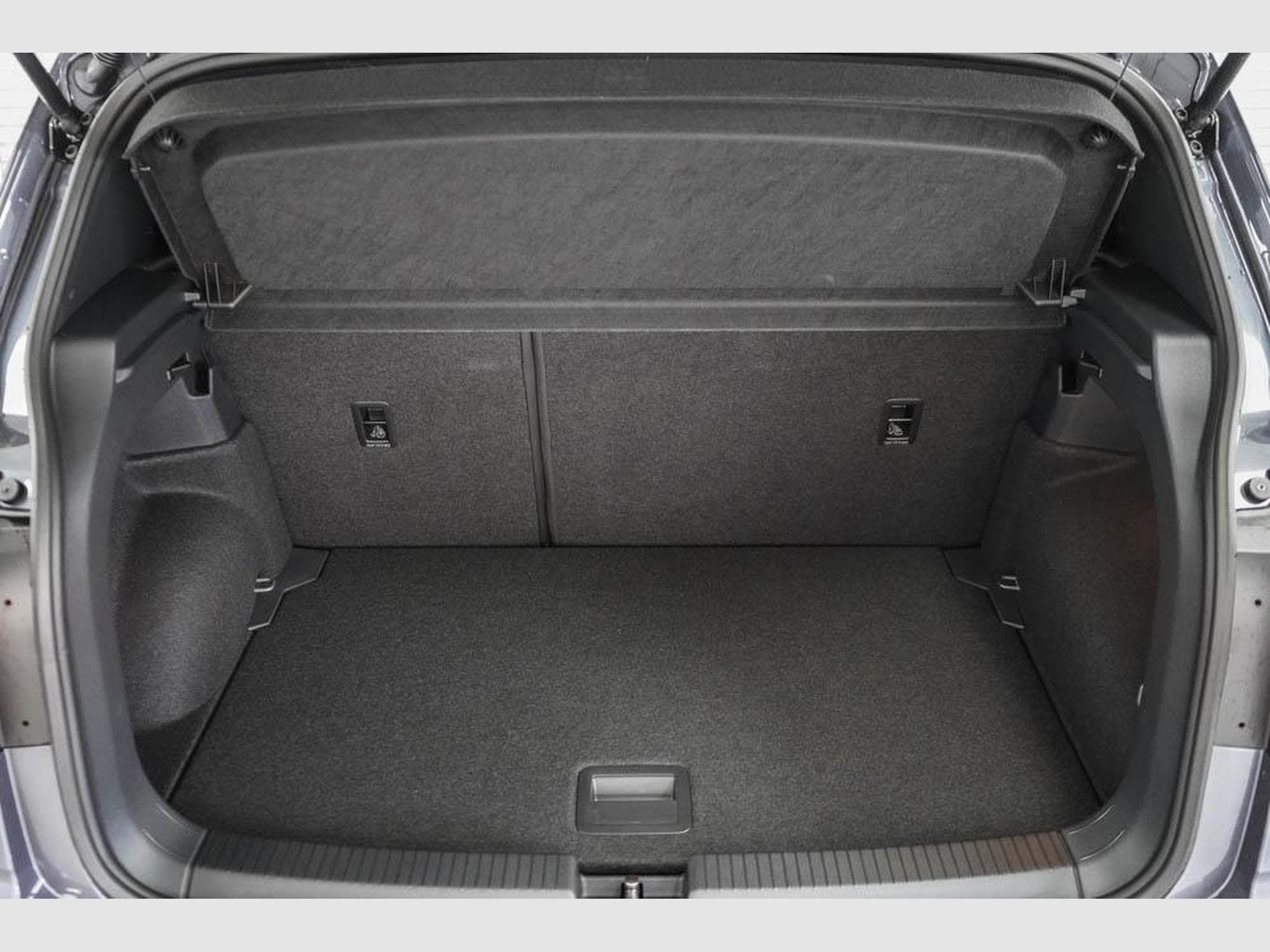 VW T-Cross 1,0 TSI DSG (2026) - Foto 17
