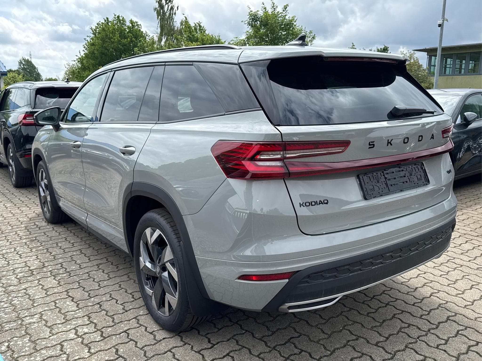 Skoda Kodiaq Sportline Explore (2026) - Foto 3