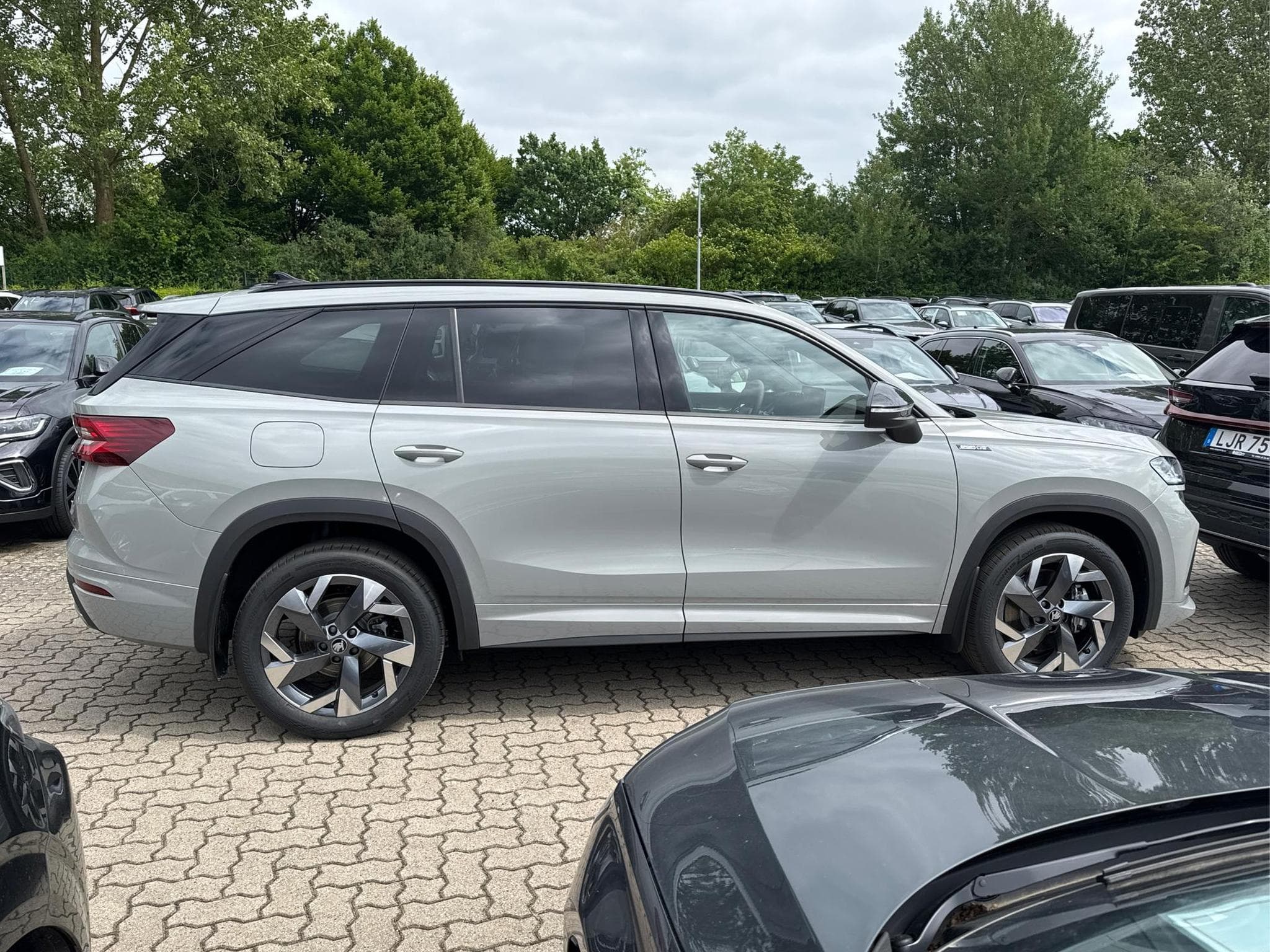 Skoda Kodiaq Sportline Explore (2026) - Foto 6