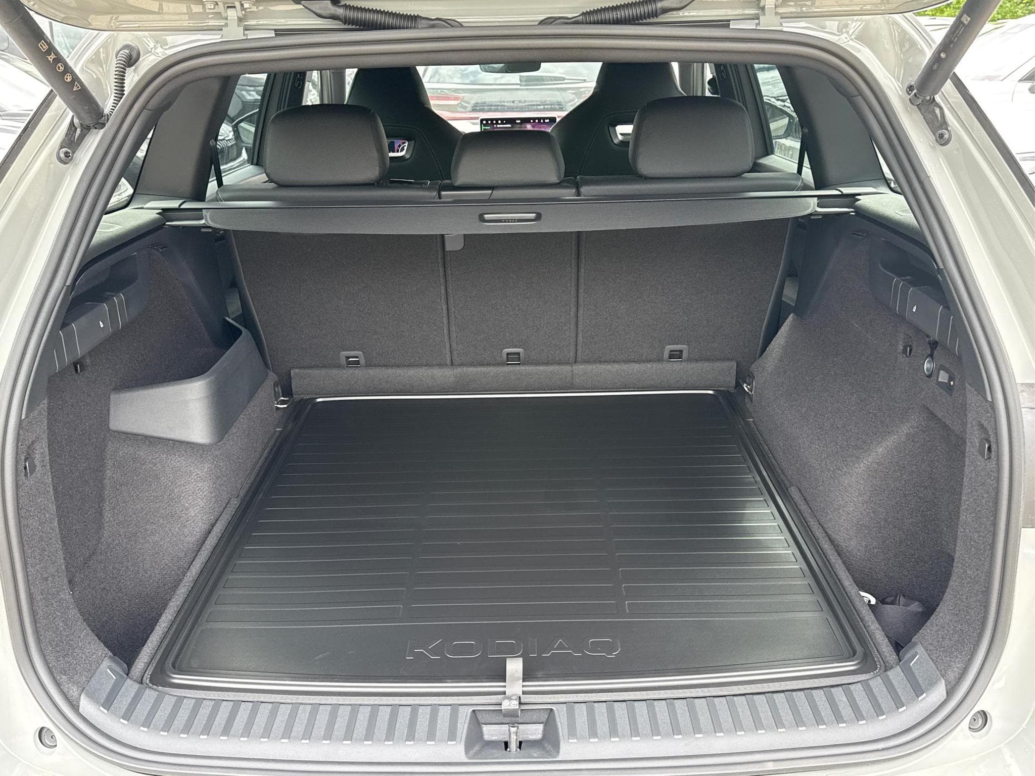 Skoda Kodiaq Sportline Explore (2026) - Foto 9