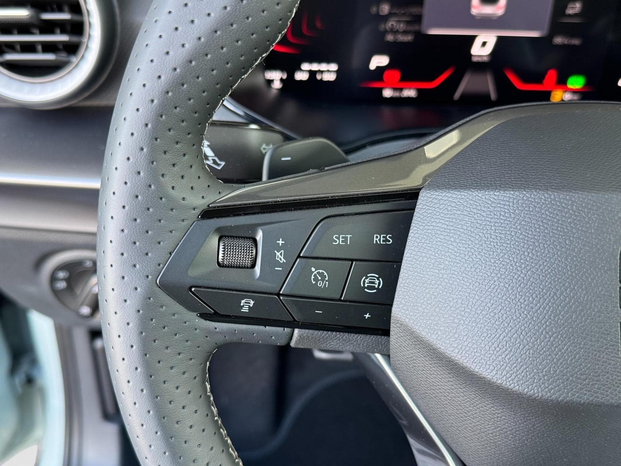 Seat Arona FR (2026) - Foto 12
