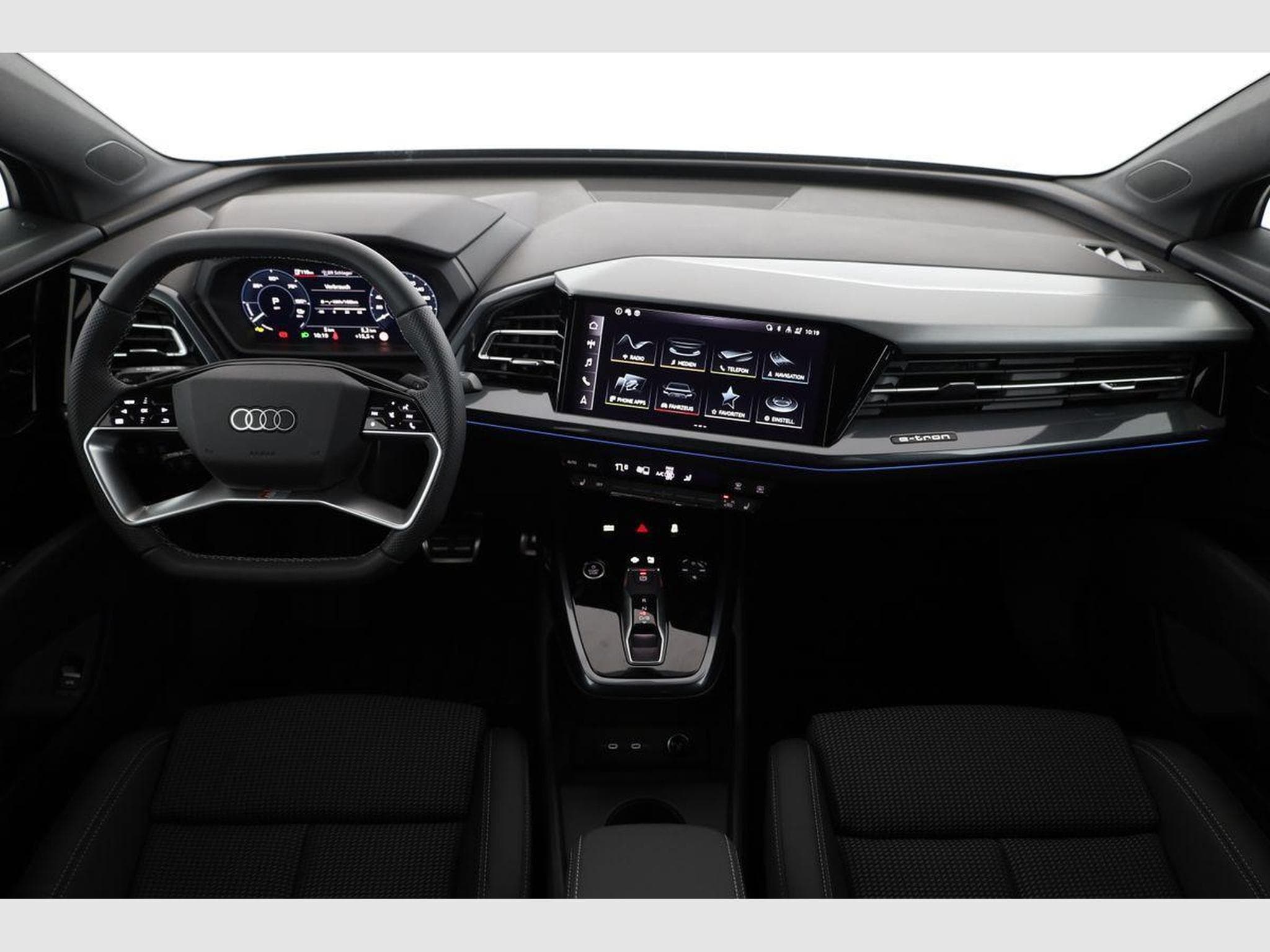 Audi Q4 e-tron 45 e-tron basis quattro (2026) - Photo 4