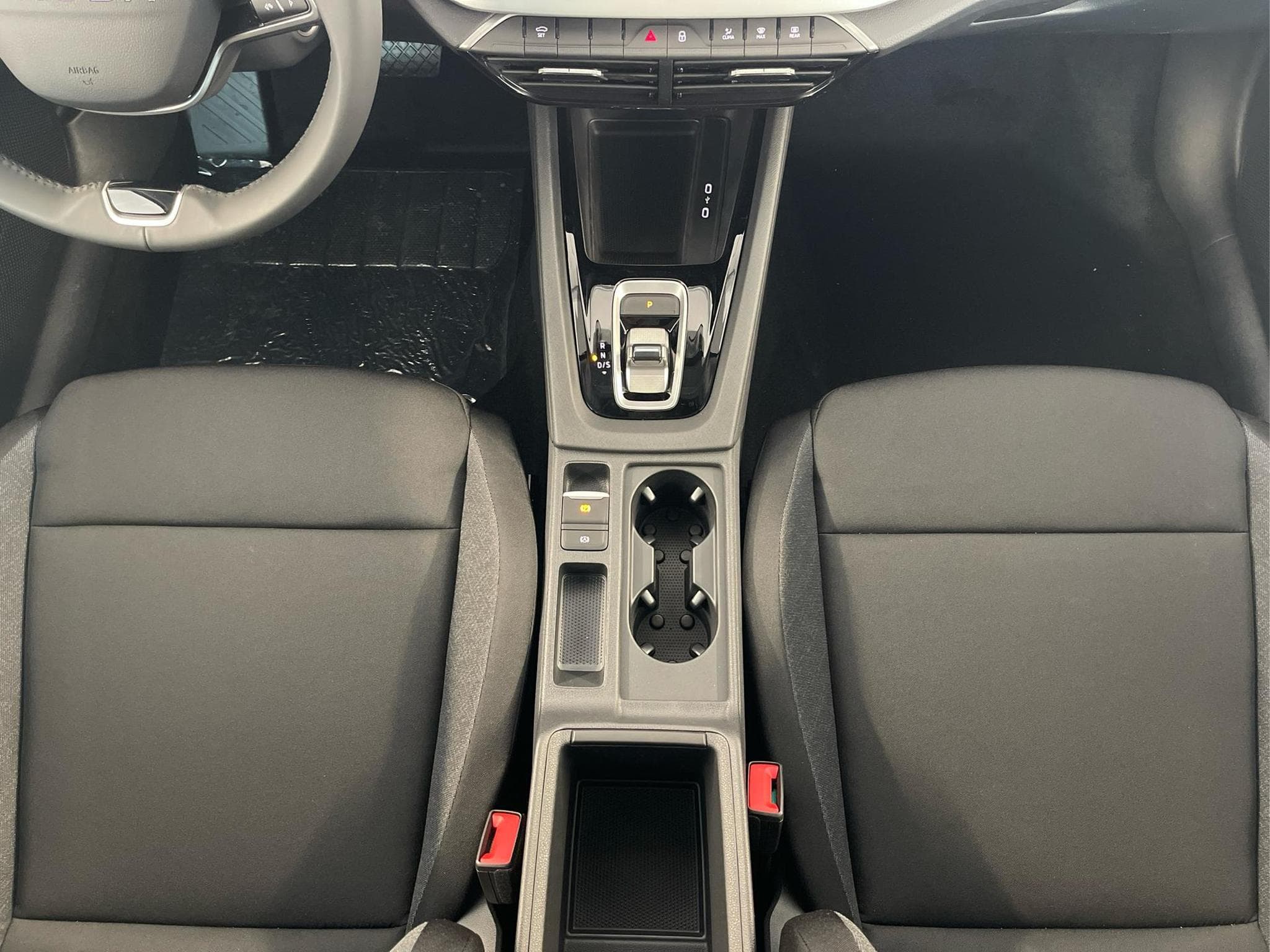 Skoda Octavia Essence (2026) - Photo 11