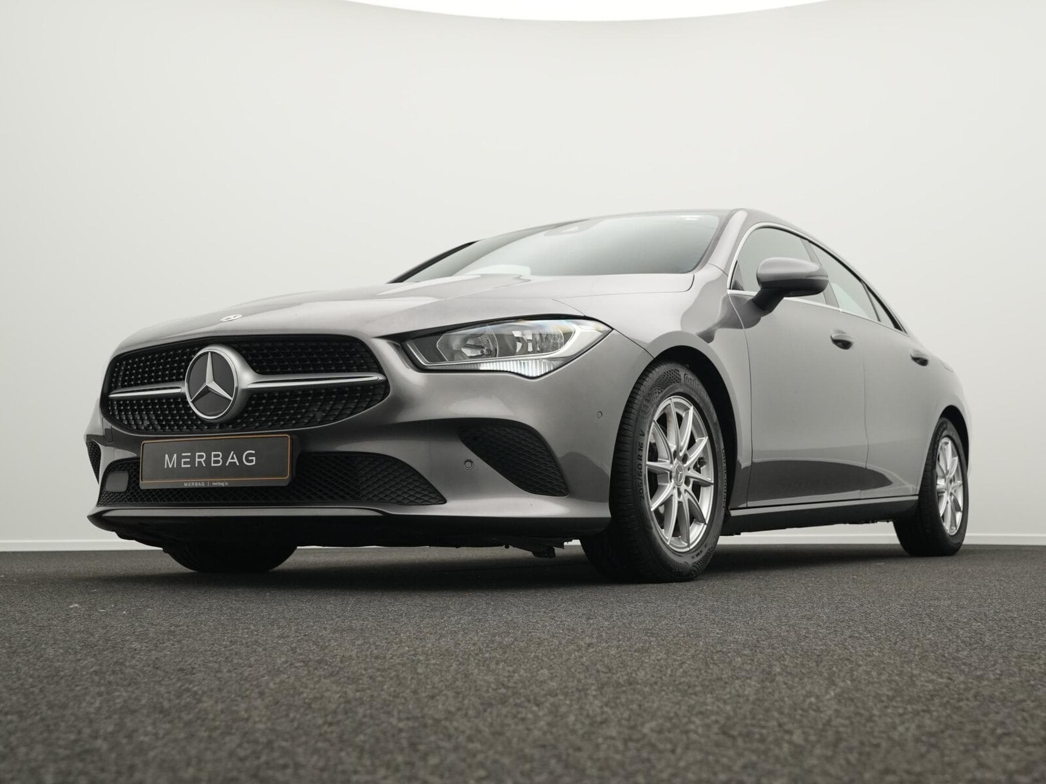 Mercedes CLA 180 Cpe Kamera+PTS+MBUX (2022) - Foto 8