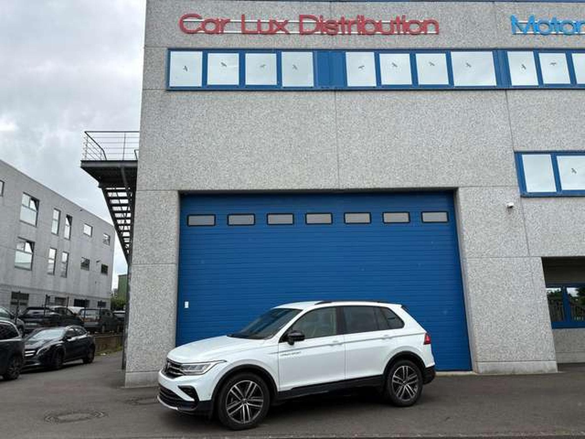 VW Tiguan Tiguan 1.5 TSI OPF DSG URBAN SPORT (2023) - Photo 1