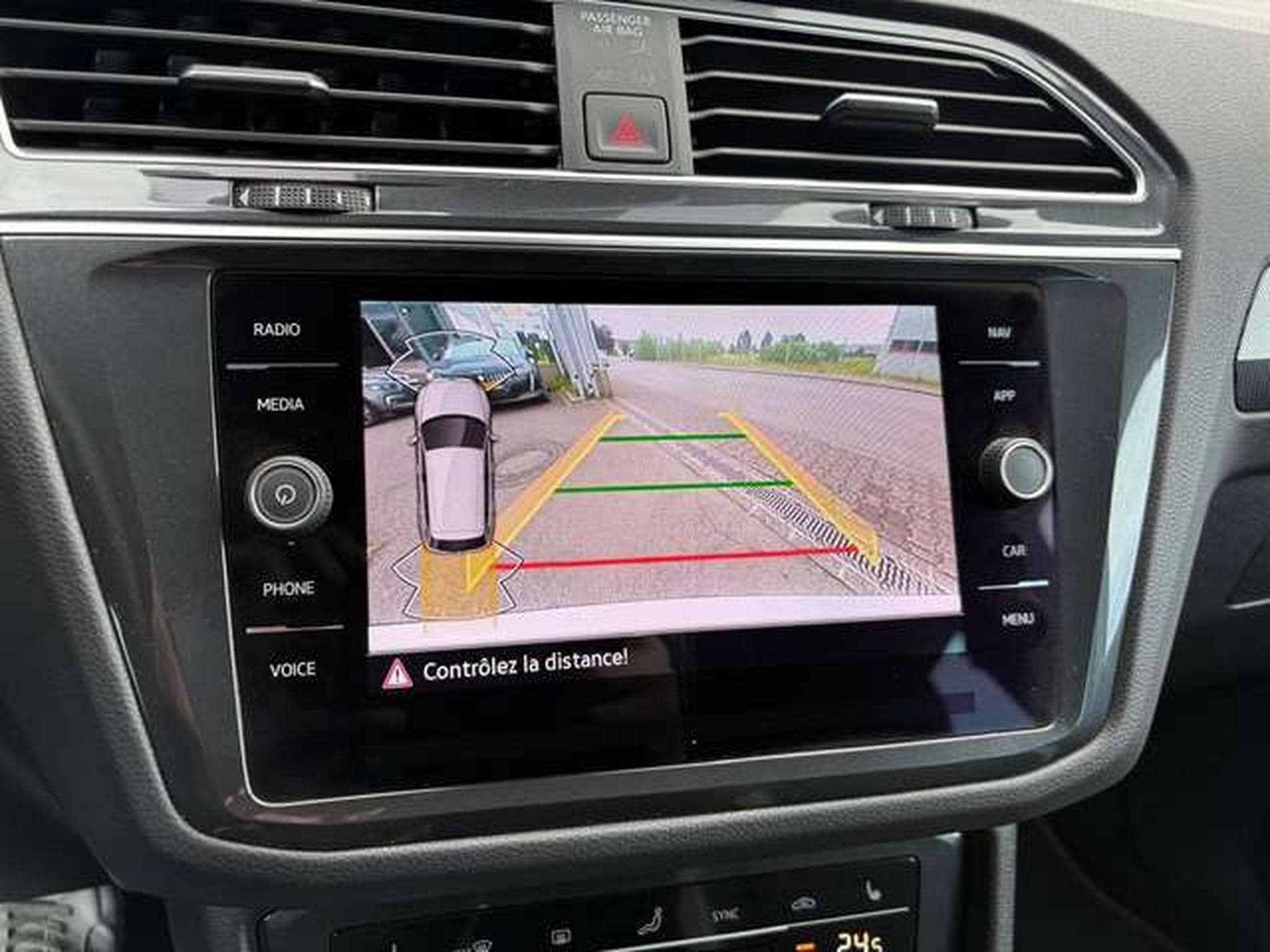 VW Tiguan Tiguan 1.5 TSI OPF DSG URBAN SPORT (2023) - Photo 9