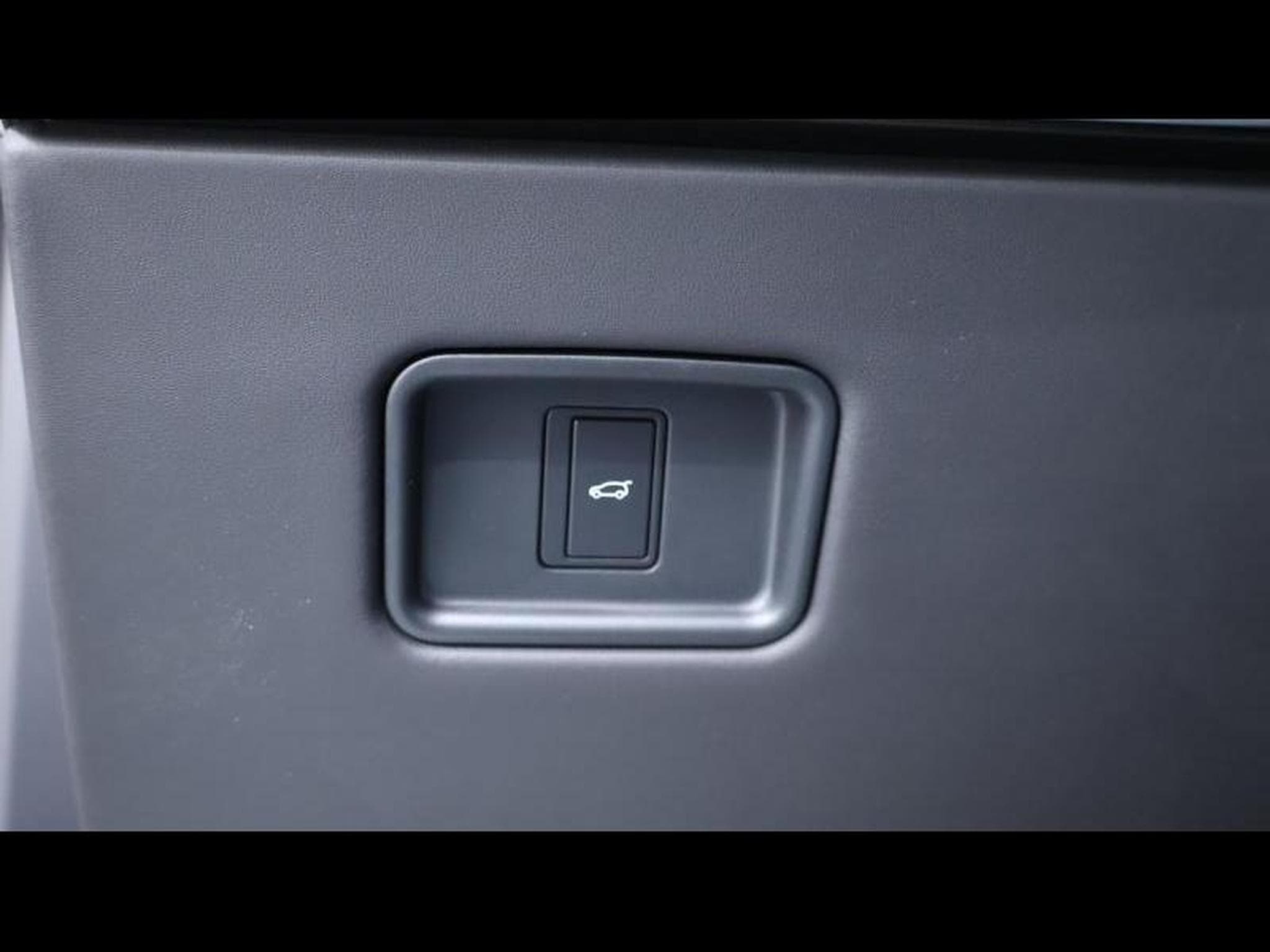 Land-Rover Range Rover Sport P530 Autobiography AWD Auto (2026) - Photo 33