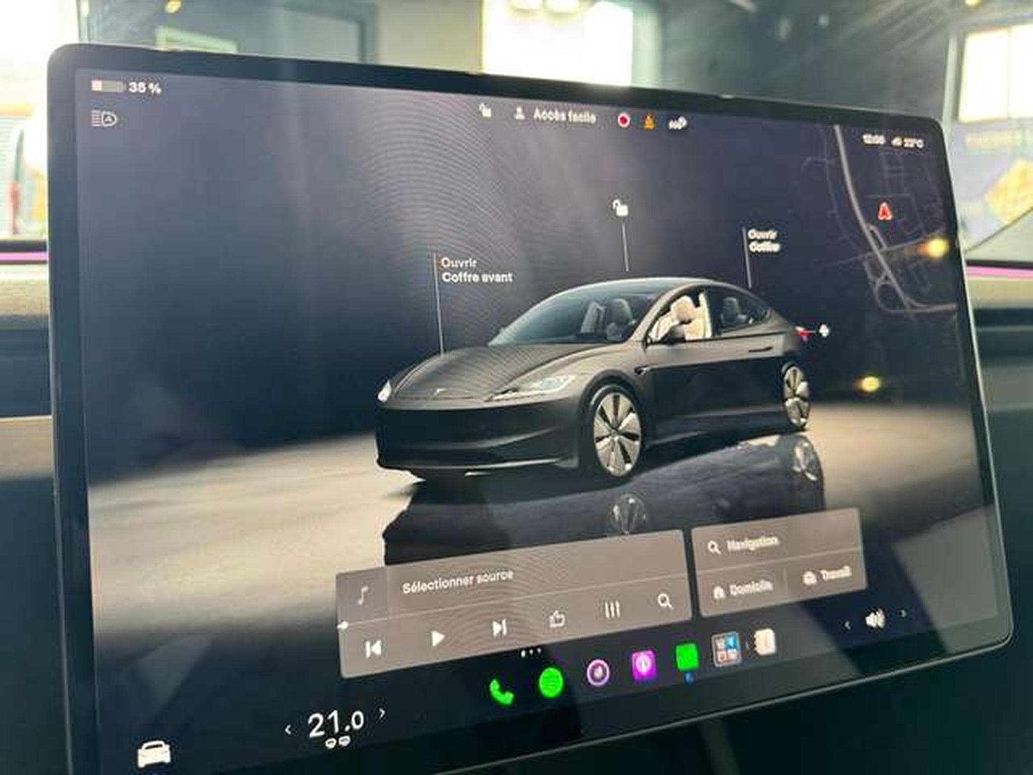 Tesla Model 3 Model 3 RWD Hinterradantrieb (2023) - Foto 16