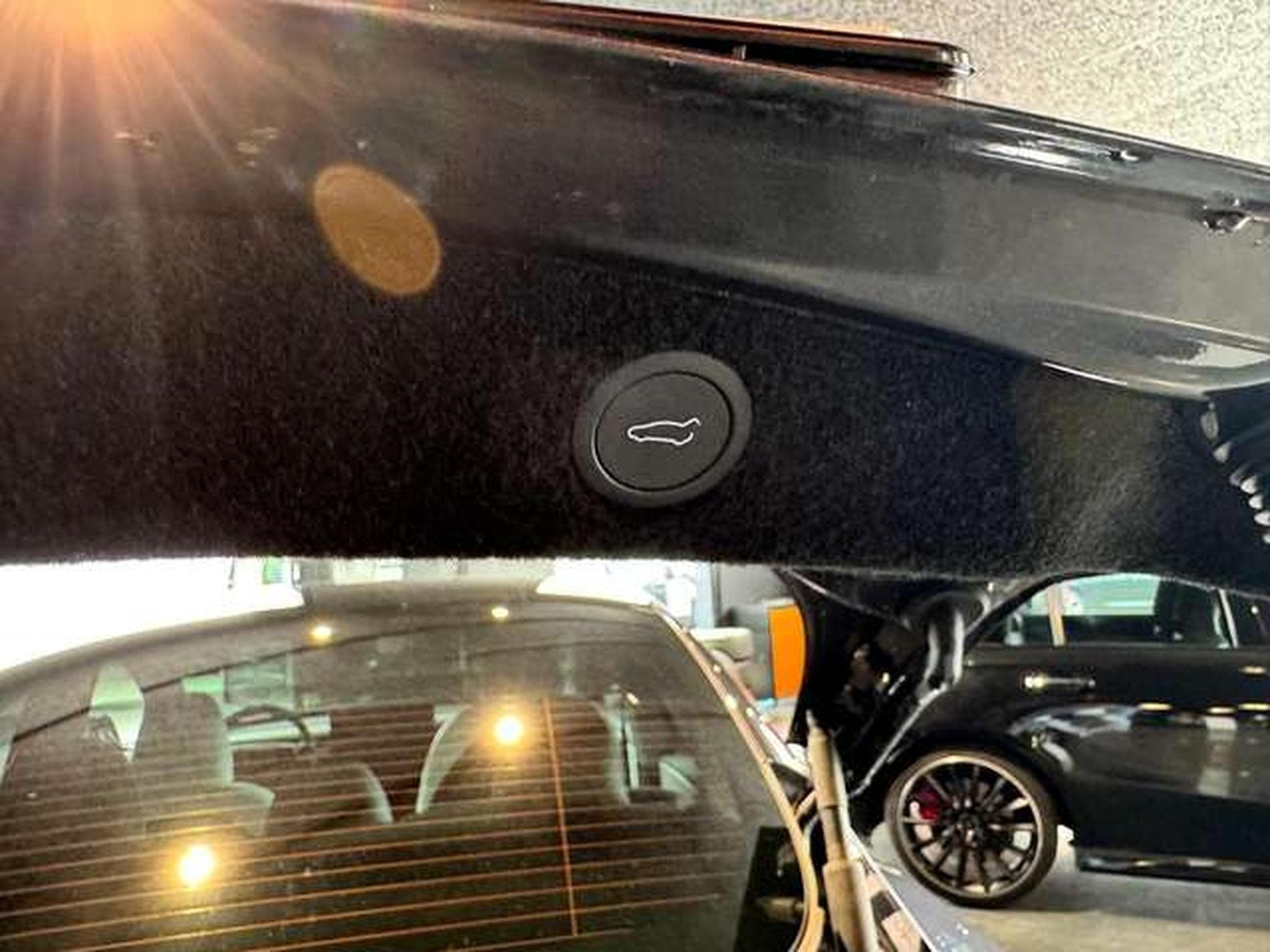 Tesla Model 3 Model 3 RWD Hinterradantrieb (2023) - Foto 22