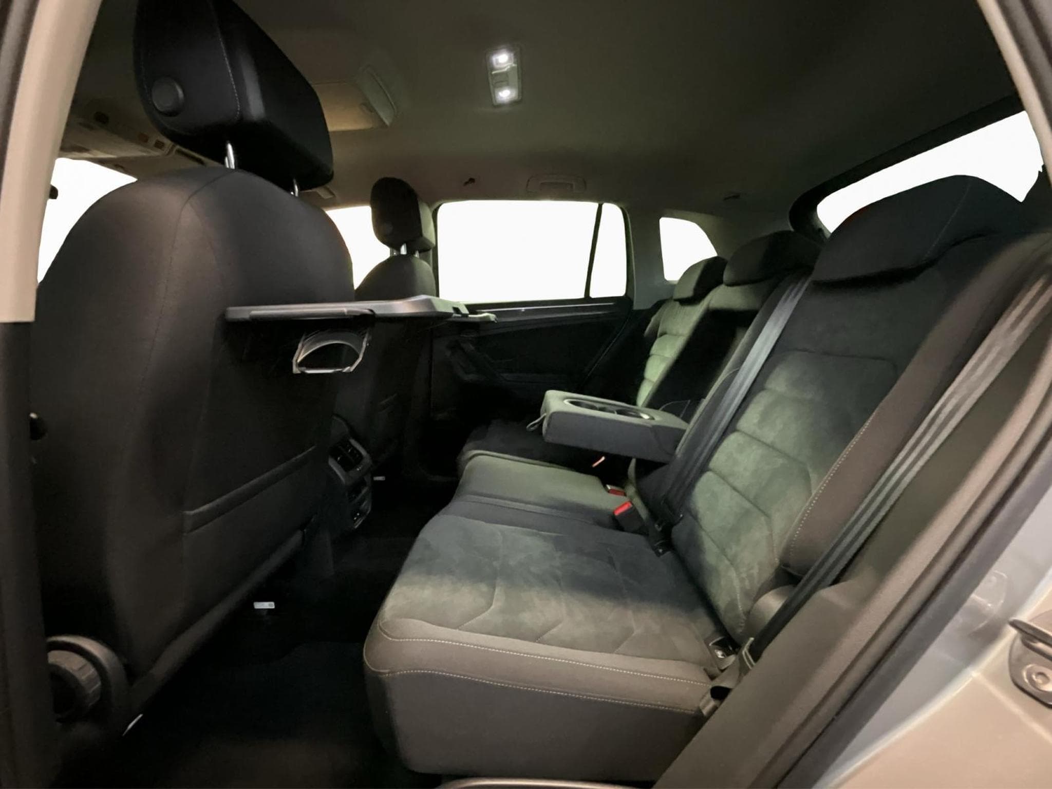 VW Tiguan Highline+R-Line+4M+DSG+AHK (2020) - Foto 15