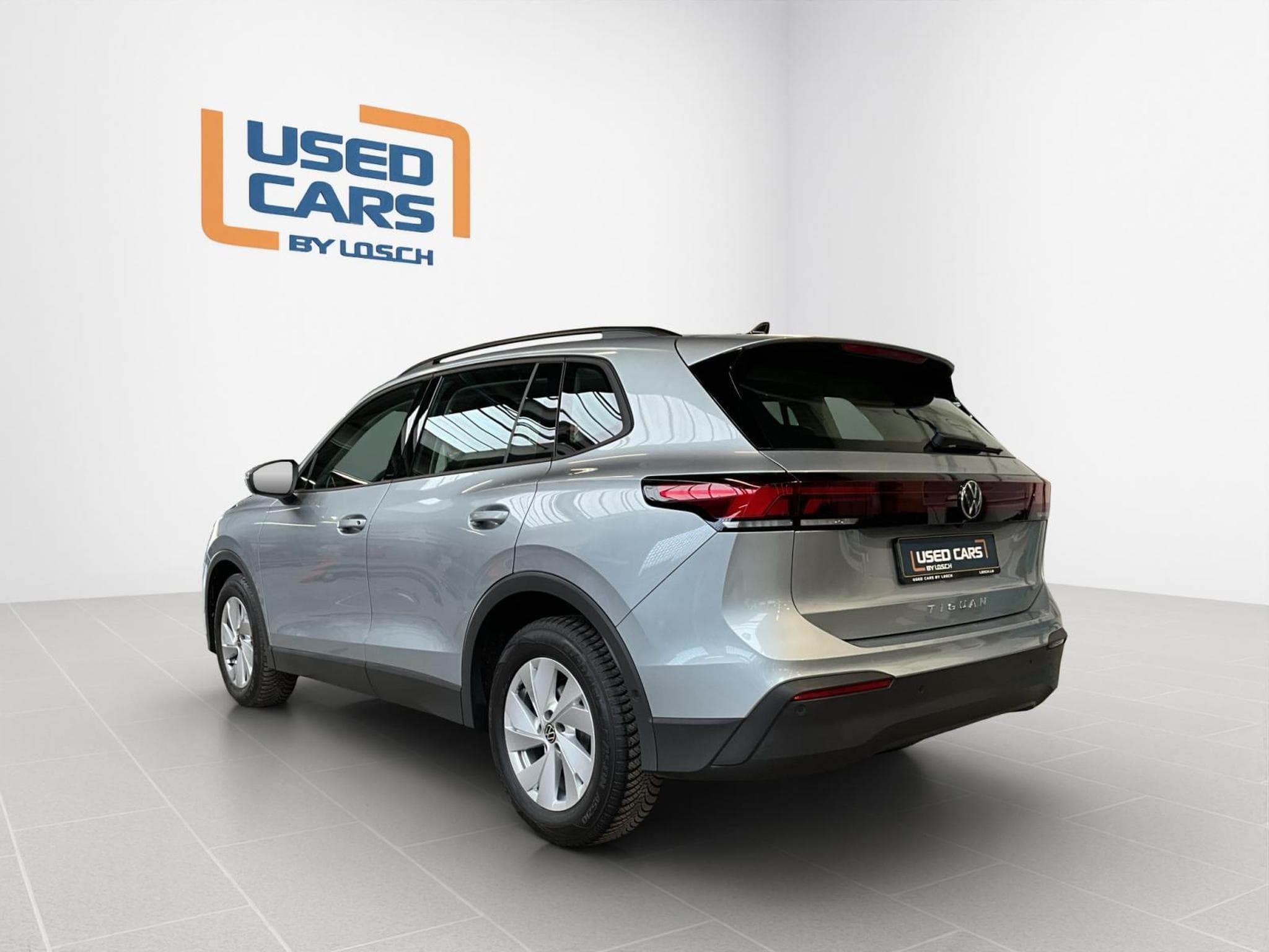 VW Tiguan Life+DSG+P.Info+AHK+Led+Navi (2025) - Foto 6