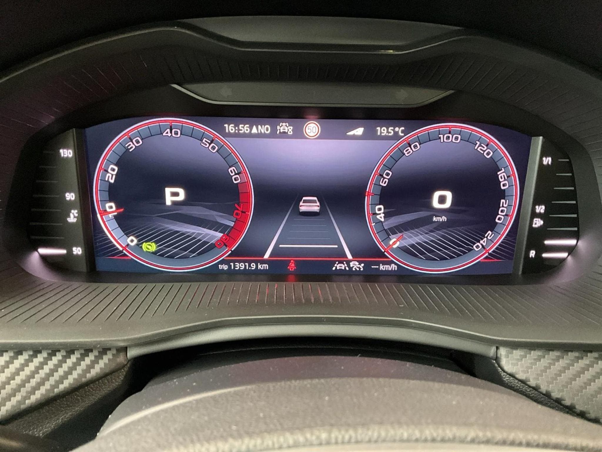 Skoda Kamiq Monte-Carlo+DSG+P.Ass.+P.Park&GO+ (2025) - Foto 13
