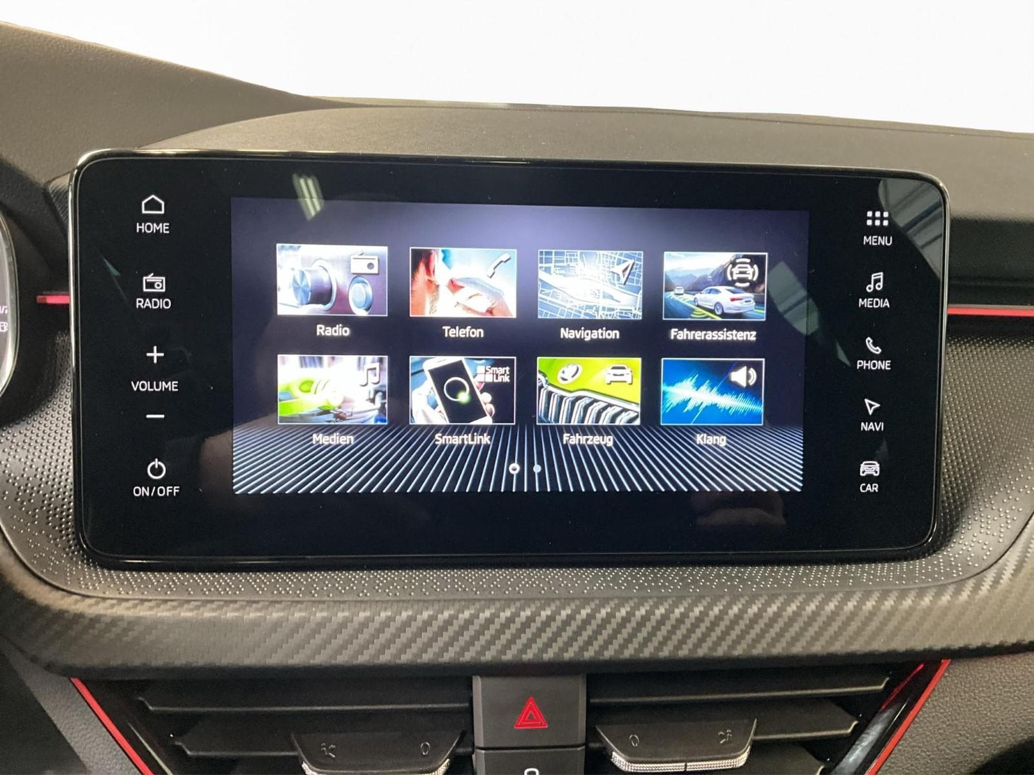 Skoda Kamiq Monte-Carlo+DSG+P.Ass.+P.Park&GO+ (2025) - Foto 16