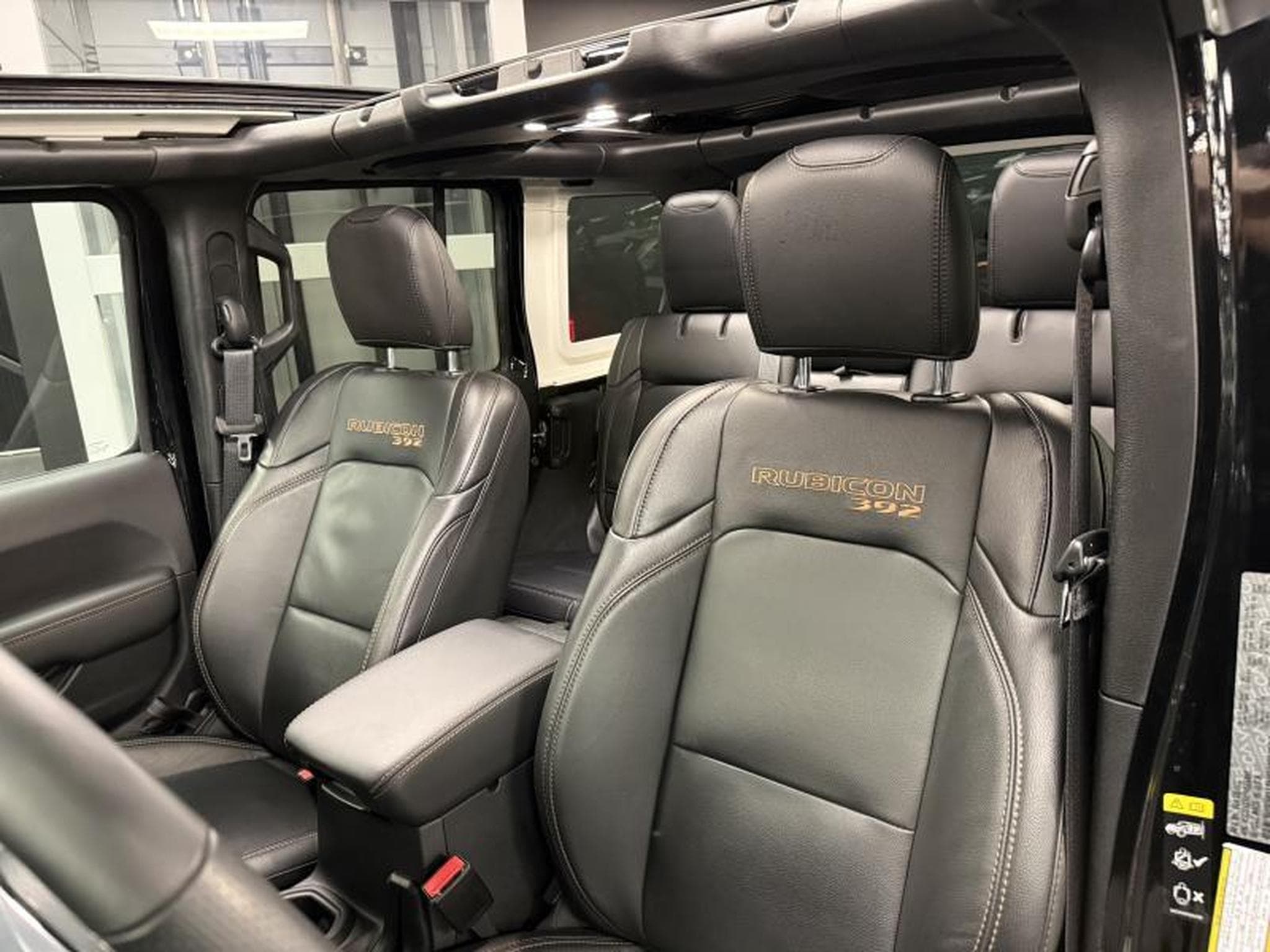 Jeep Wrangler Rubicon 392 6.4 HEMI V8 (2023) - Photo 11