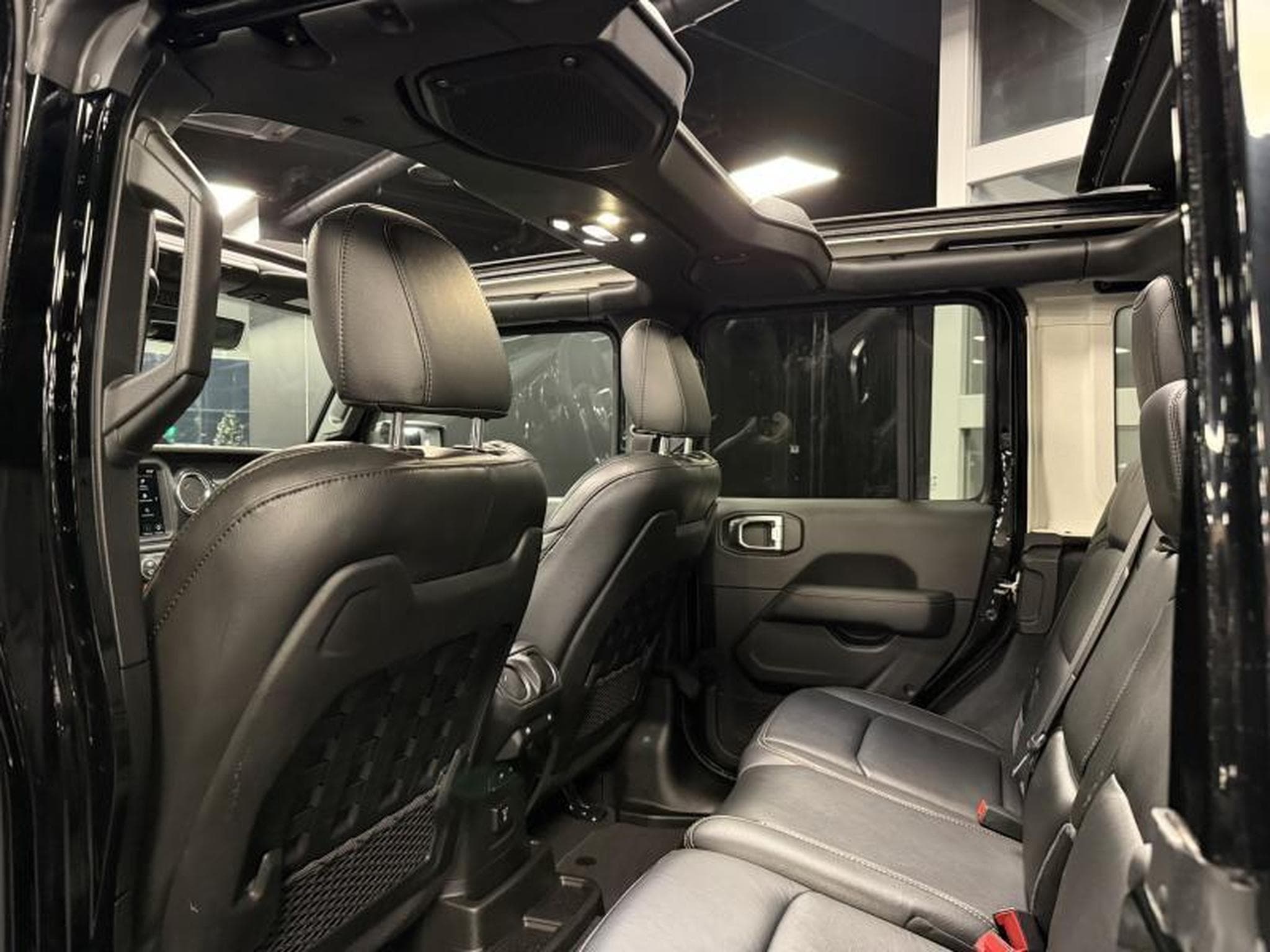 Jeep Wrangler Rubicon 392 6.4 HEMI V8 (2023) - Photo 12