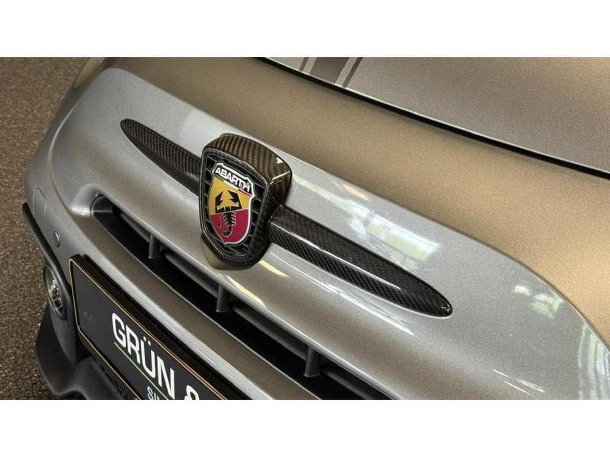 Abarth 595 *AKRAPOVIC *CARBON (2020) - Foto 4