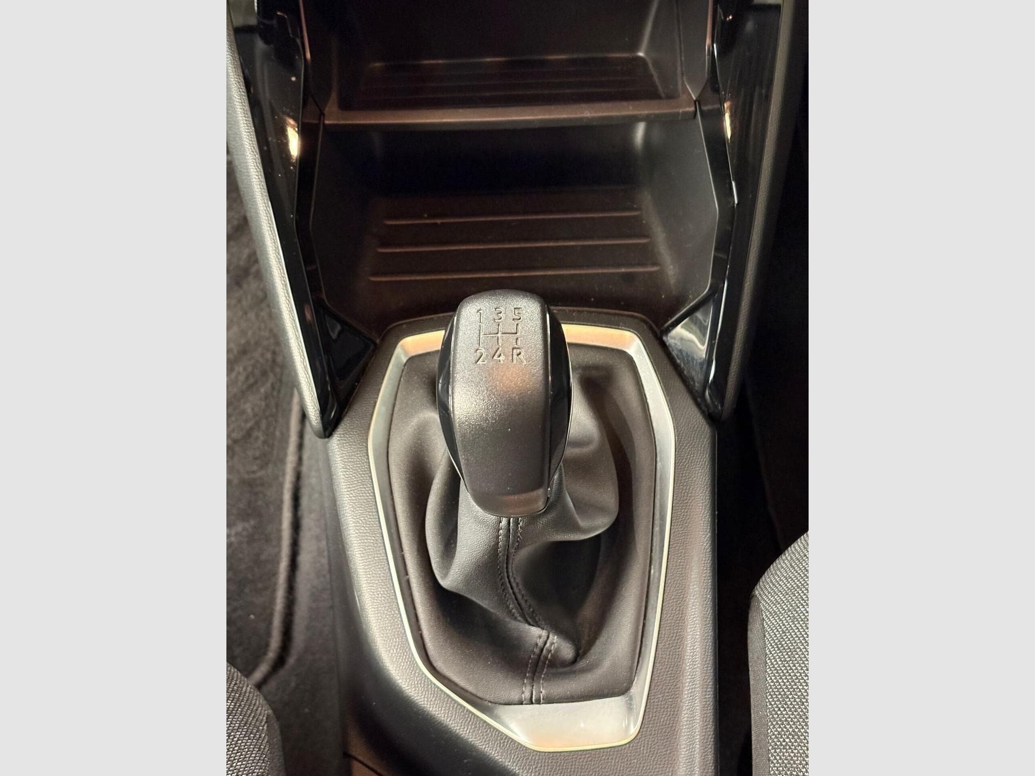 Peugeot 208 Active -  PureTech 75 BVM5 (2021) - Photo 14