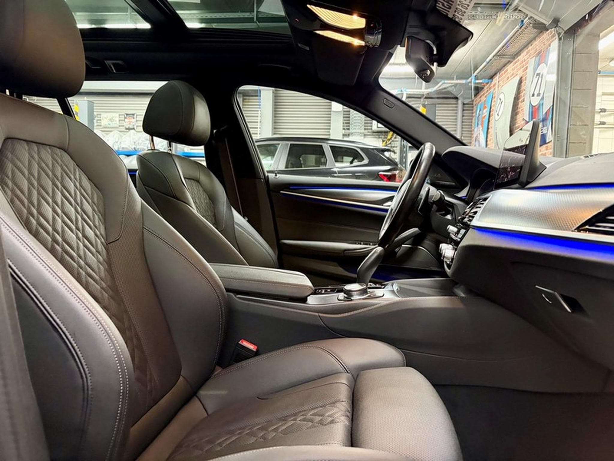 BMW 530 530dA Touring 3.0 286cv xDrive Auto M-SPORT (2023) - Photo 8