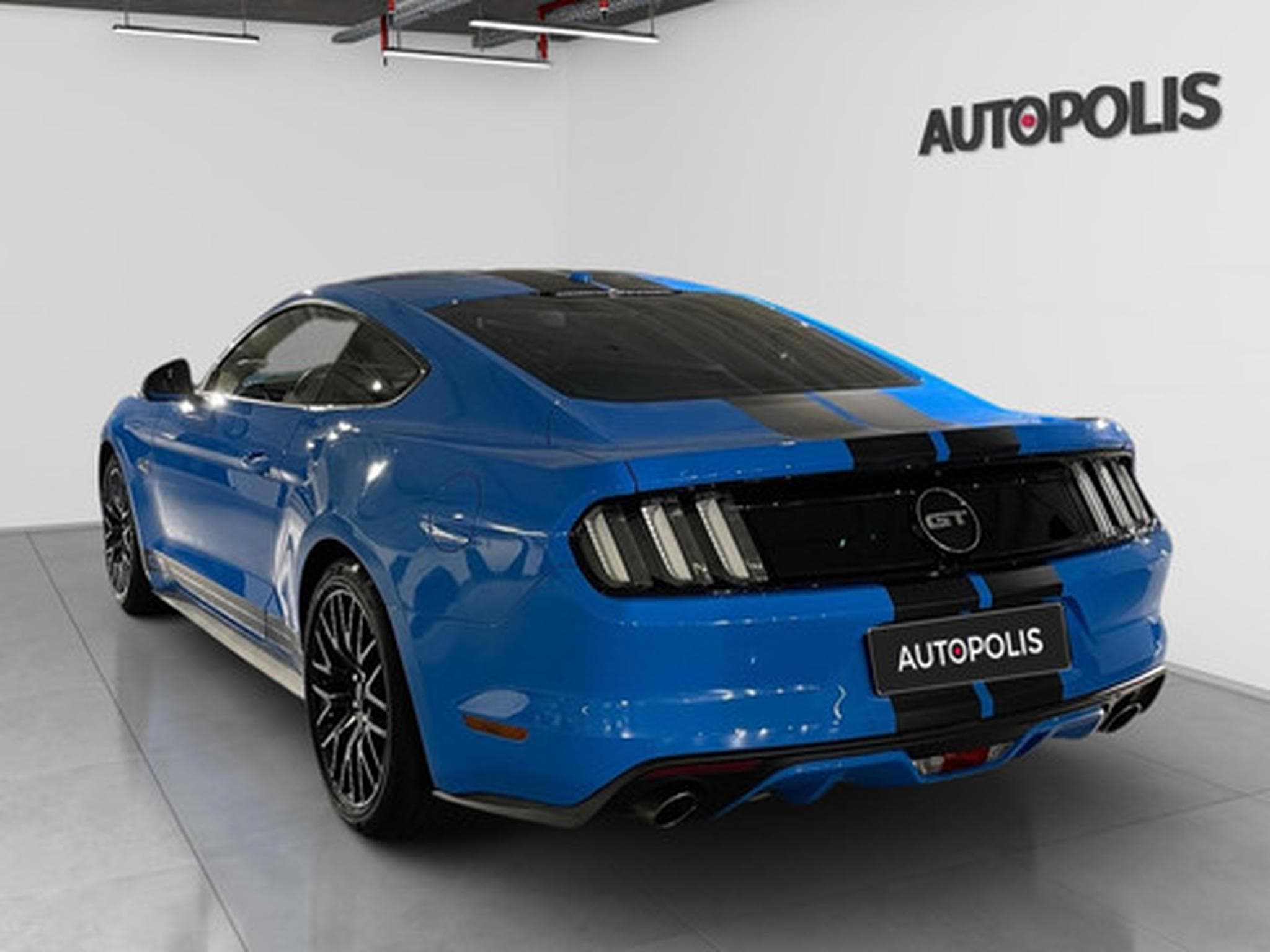 Ford Mustang 5.0i V8 GT (2018) - Photo 18