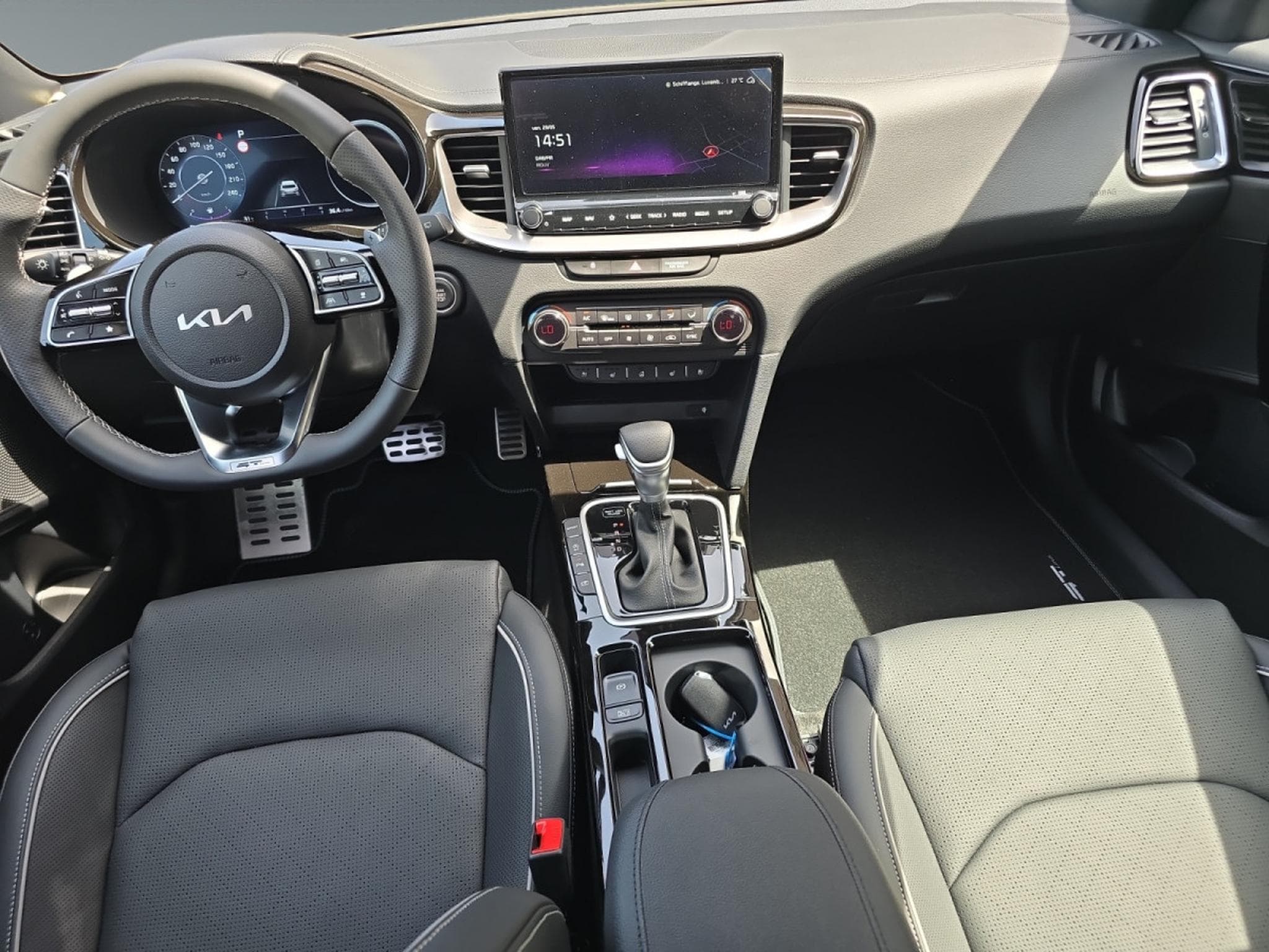 Kia XCeed GT Line 1.5T 140 DCT (2026) - Photo 12