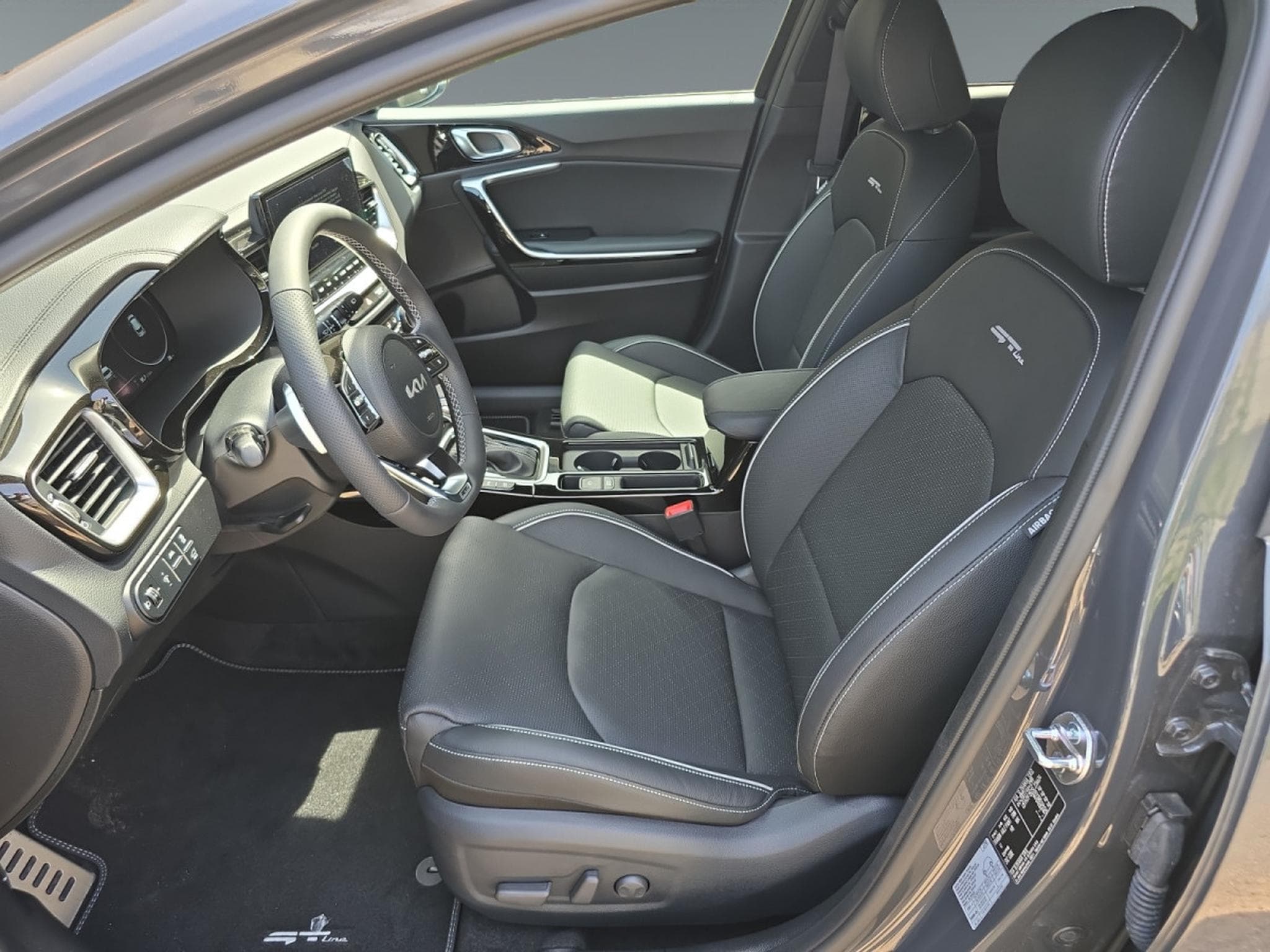 Kia XCeed GT Line 1.5T 140 DCT (2026) - Photo 13