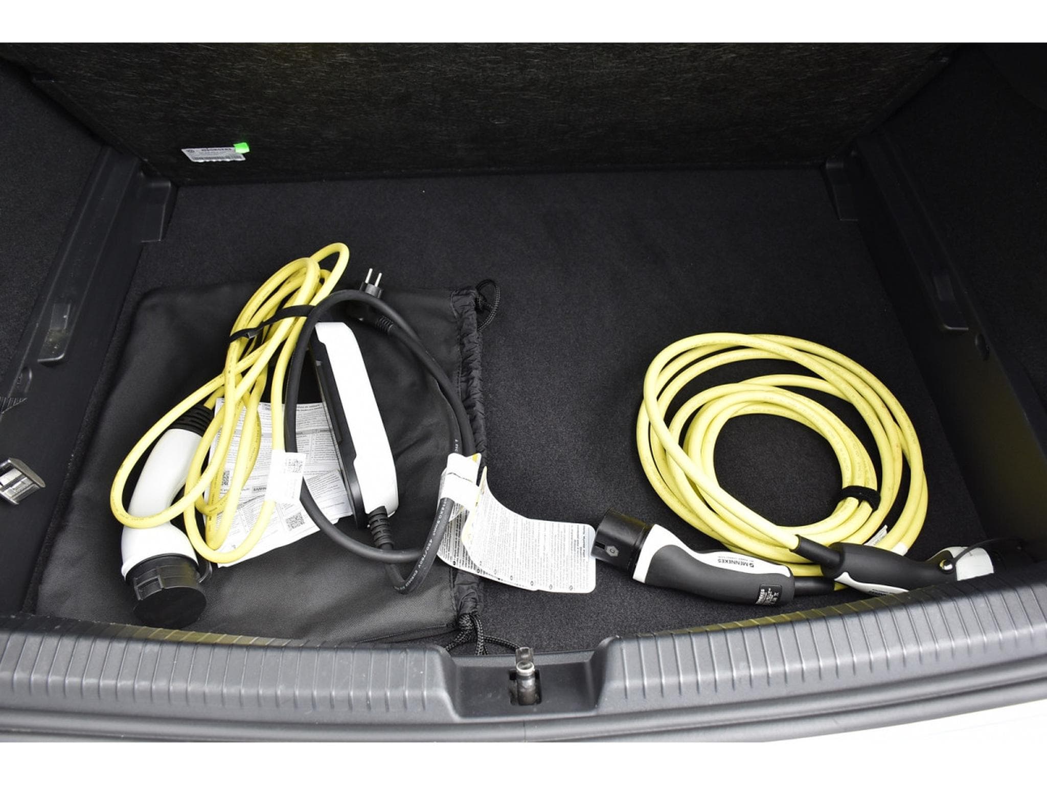 VW ID.3 58 kWh Pro Performance MEMO TRAVEL BEATS CAM360 ATT RMQ 1° M (2023) - Photo 21