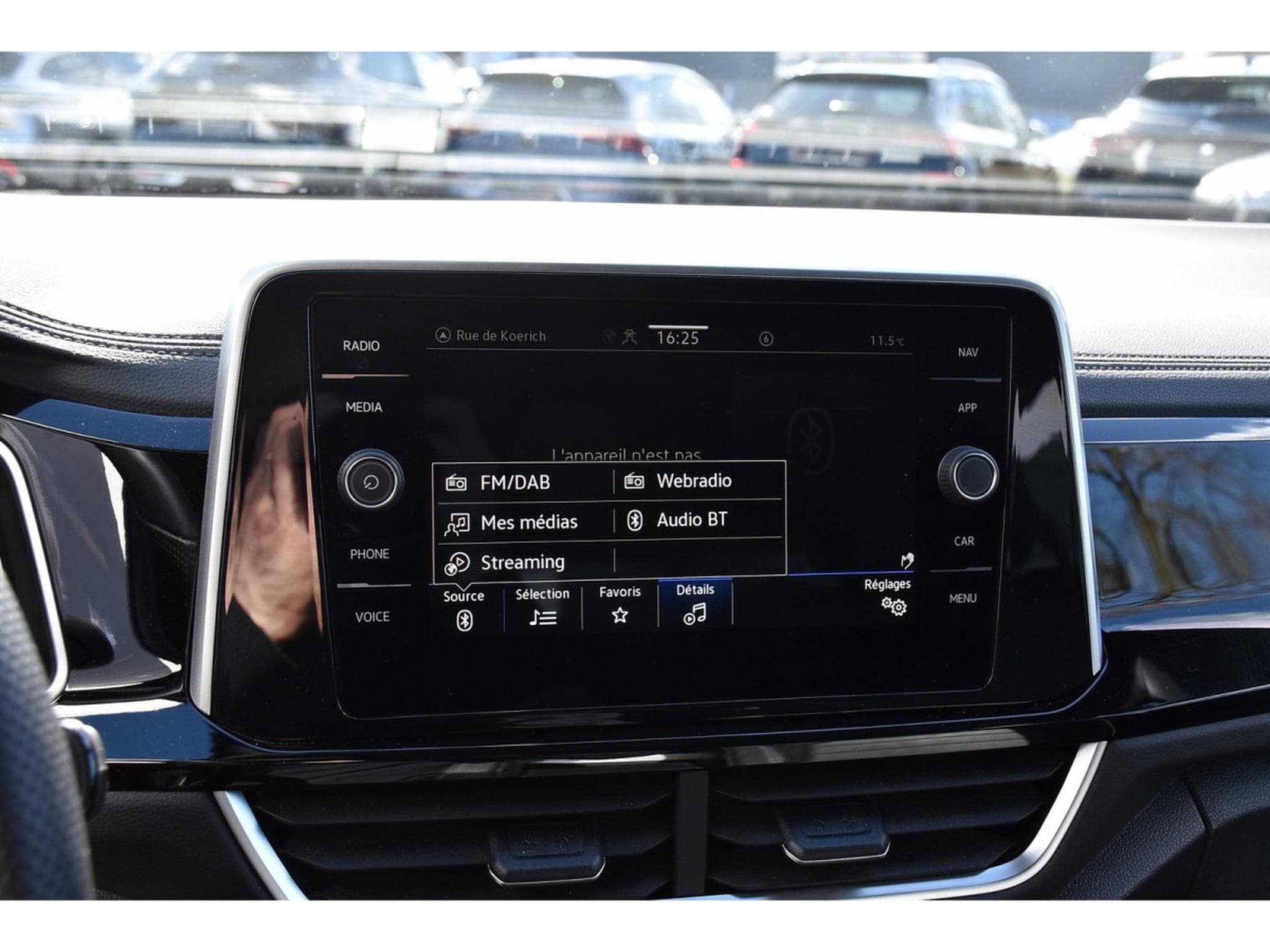 VW T-Roc 1.5 TSI R-Line DSG CUIR MEMO TRAVEL SIDE GPS PARK CAM 1°MAIN (2023) - Photo 10