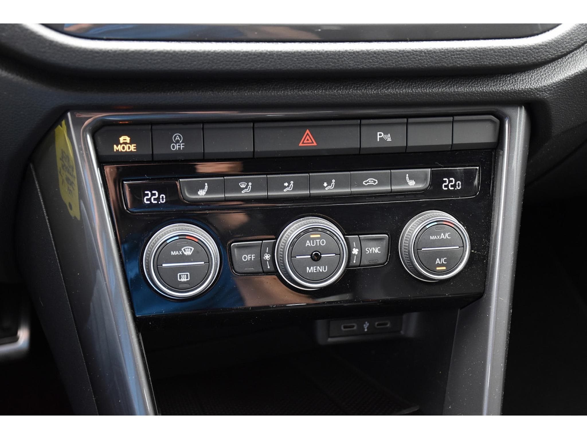 VW T-Roc 1.5 TSI Sport DSG ACC LANE SIDE GPS CAM ATT RMQ 1° MAIN (2022) - Photo 19