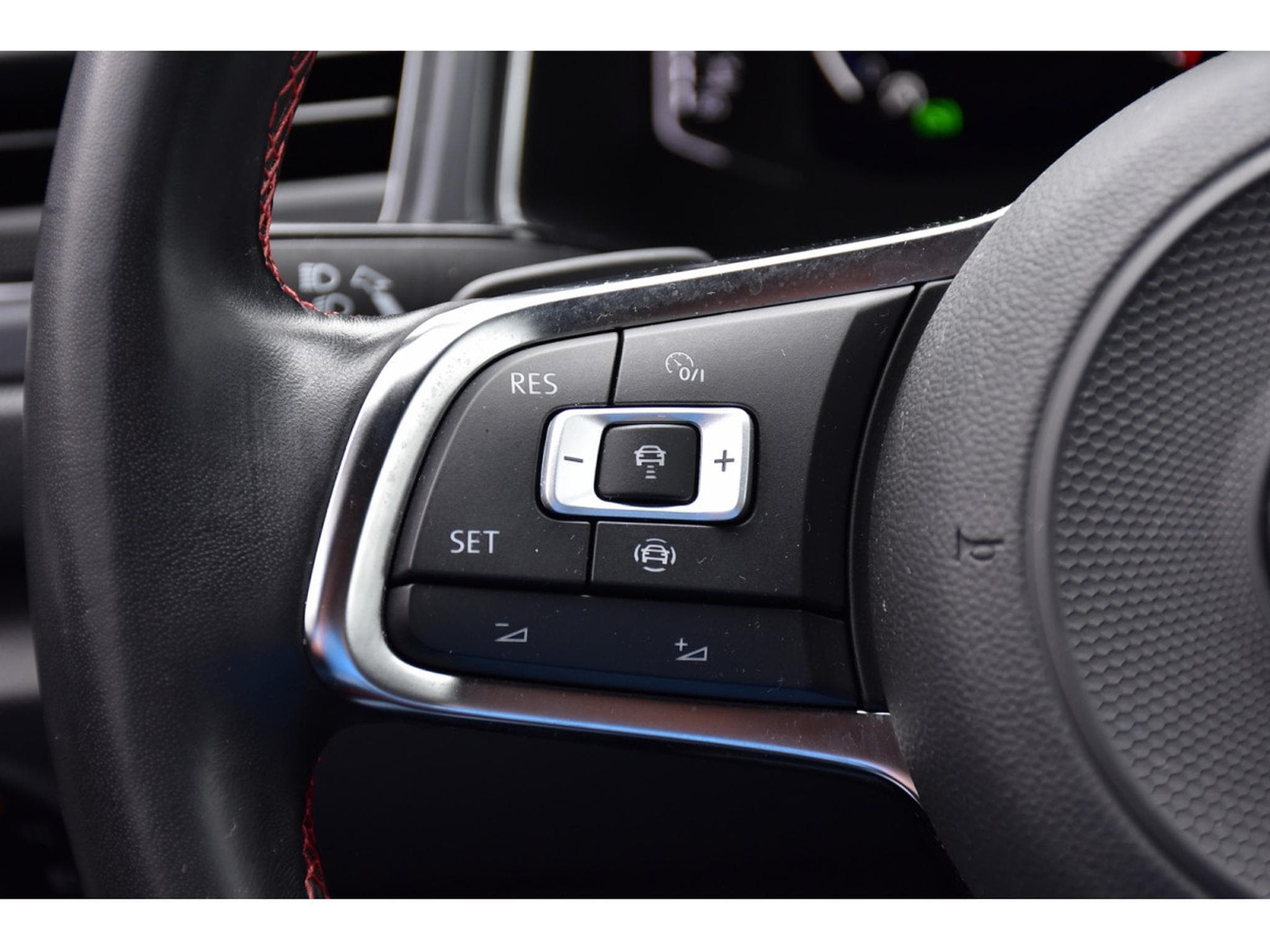 VW T-Roc 1.5 TSI Sport DSG ACC LANE SIDE GPS CAM ATT RMQ 1° MAIN (2022) - Photo 21