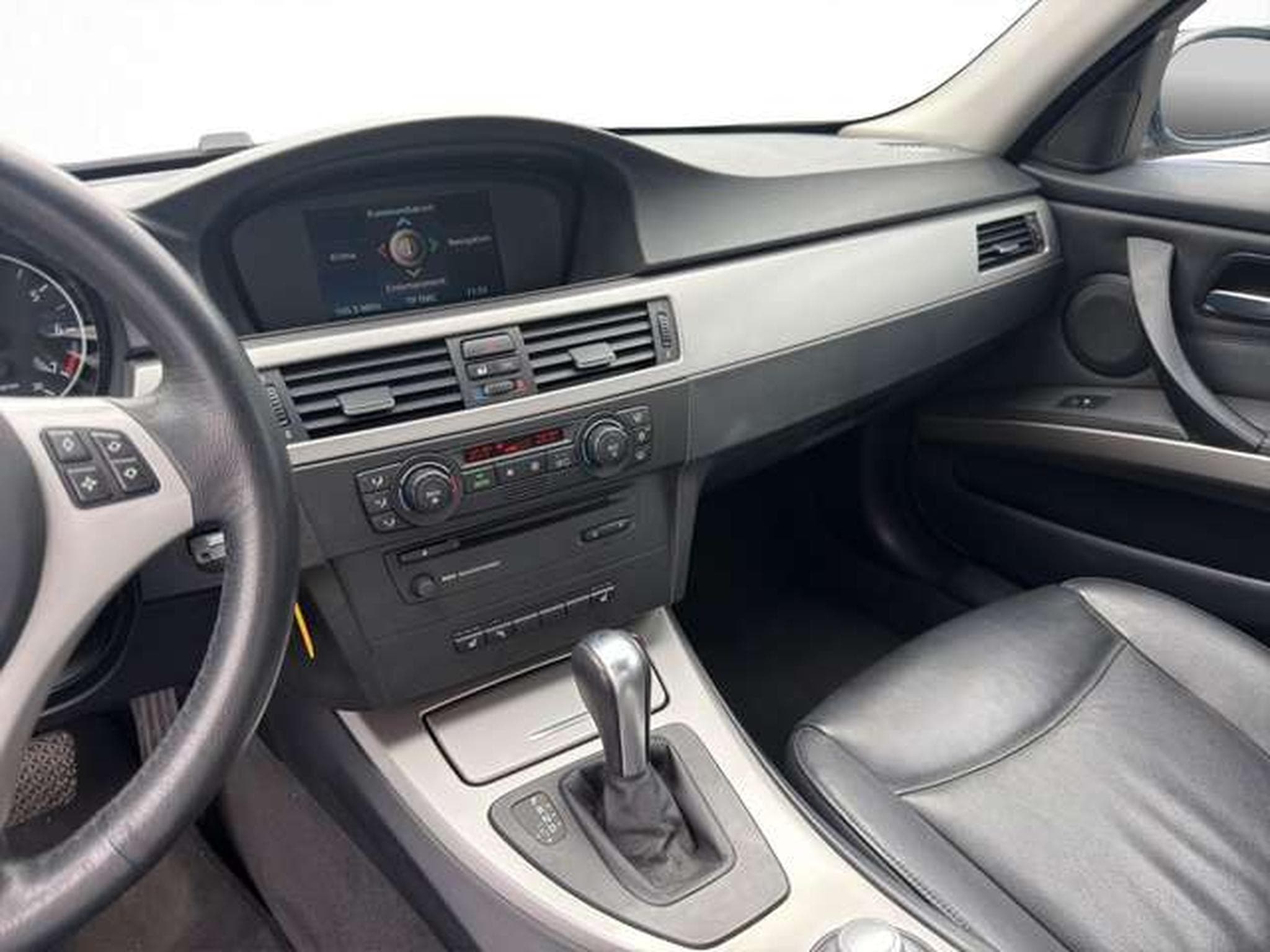 BMW 320 3 Limousine 320i/Navi/Voll-Leder/Pano (2005) - Photo 15