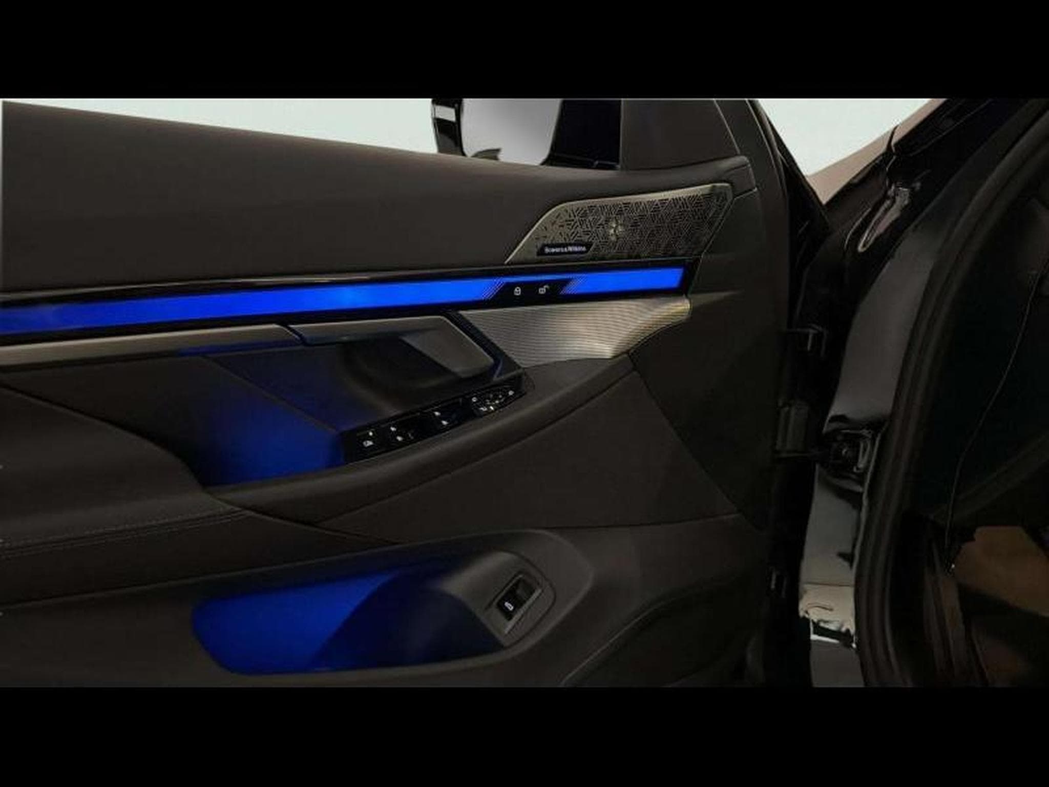 BMW 520 Touring PACK M (2025) - Foto 13