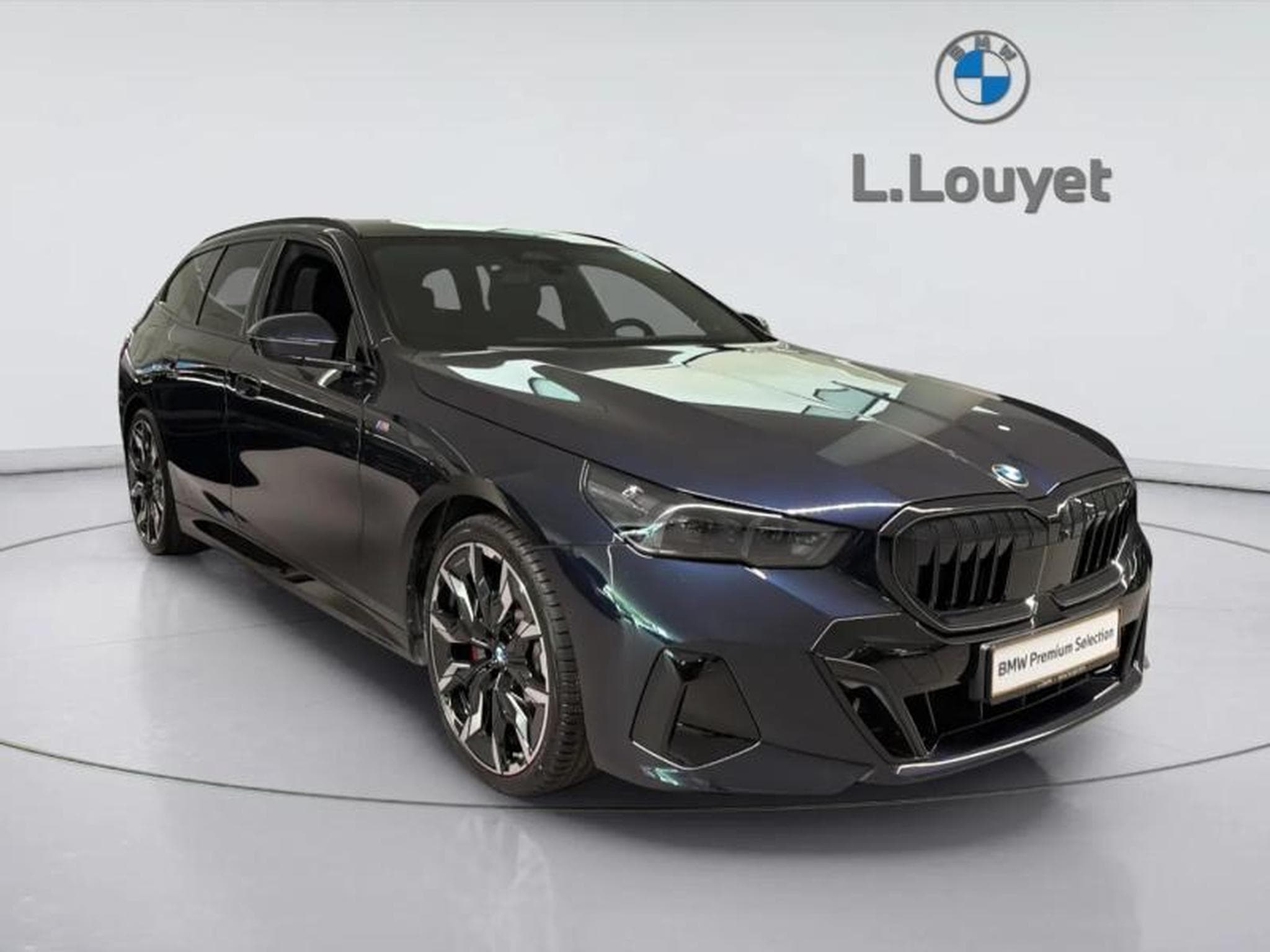 BMW 520 Touring PACK M (2025) - Foto 16