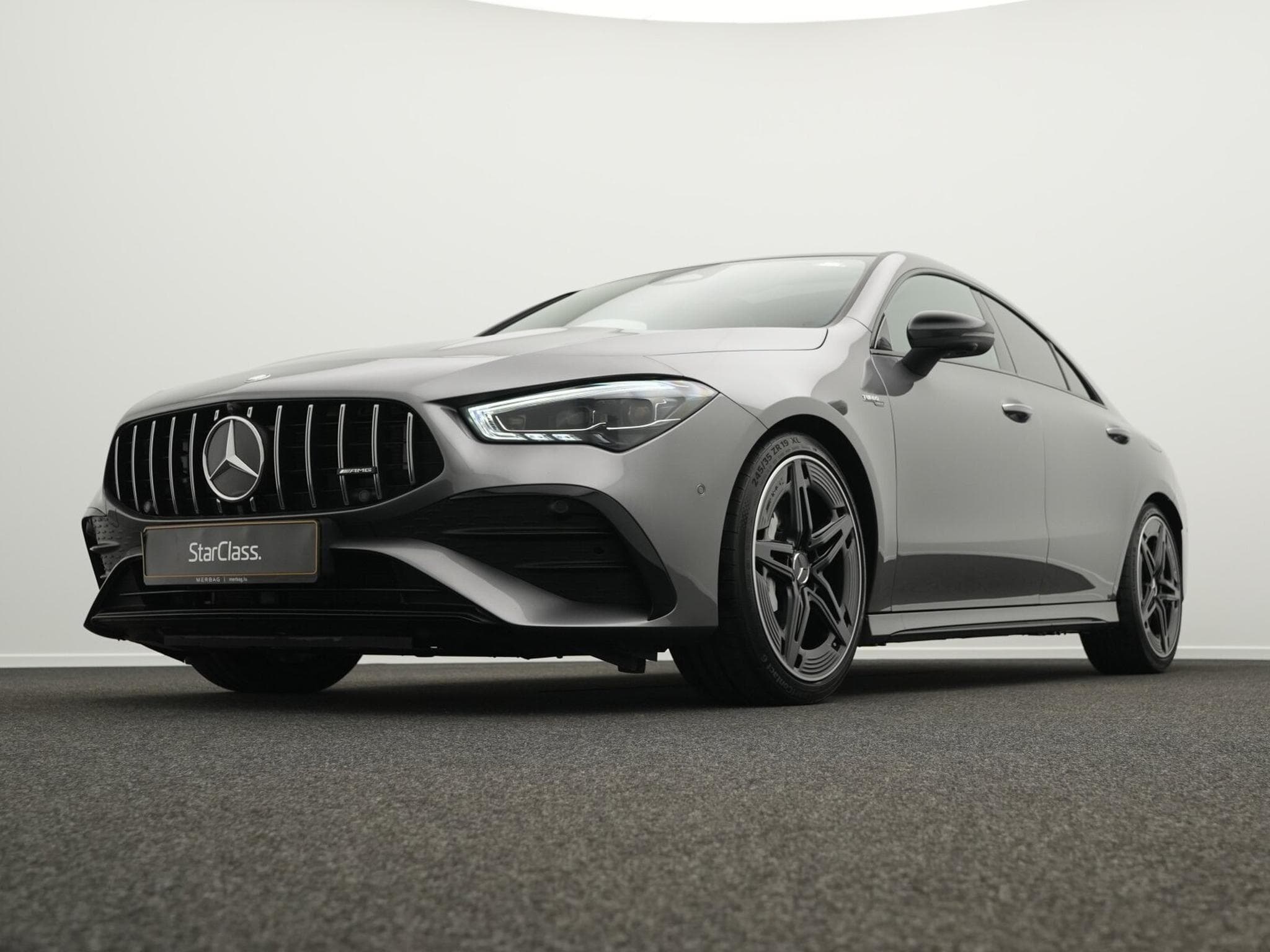 Mercedes CLA 35 AMG 4MATIC Cpe Multi+Pano+360°+Night+Memo (2024) - Photo 8
