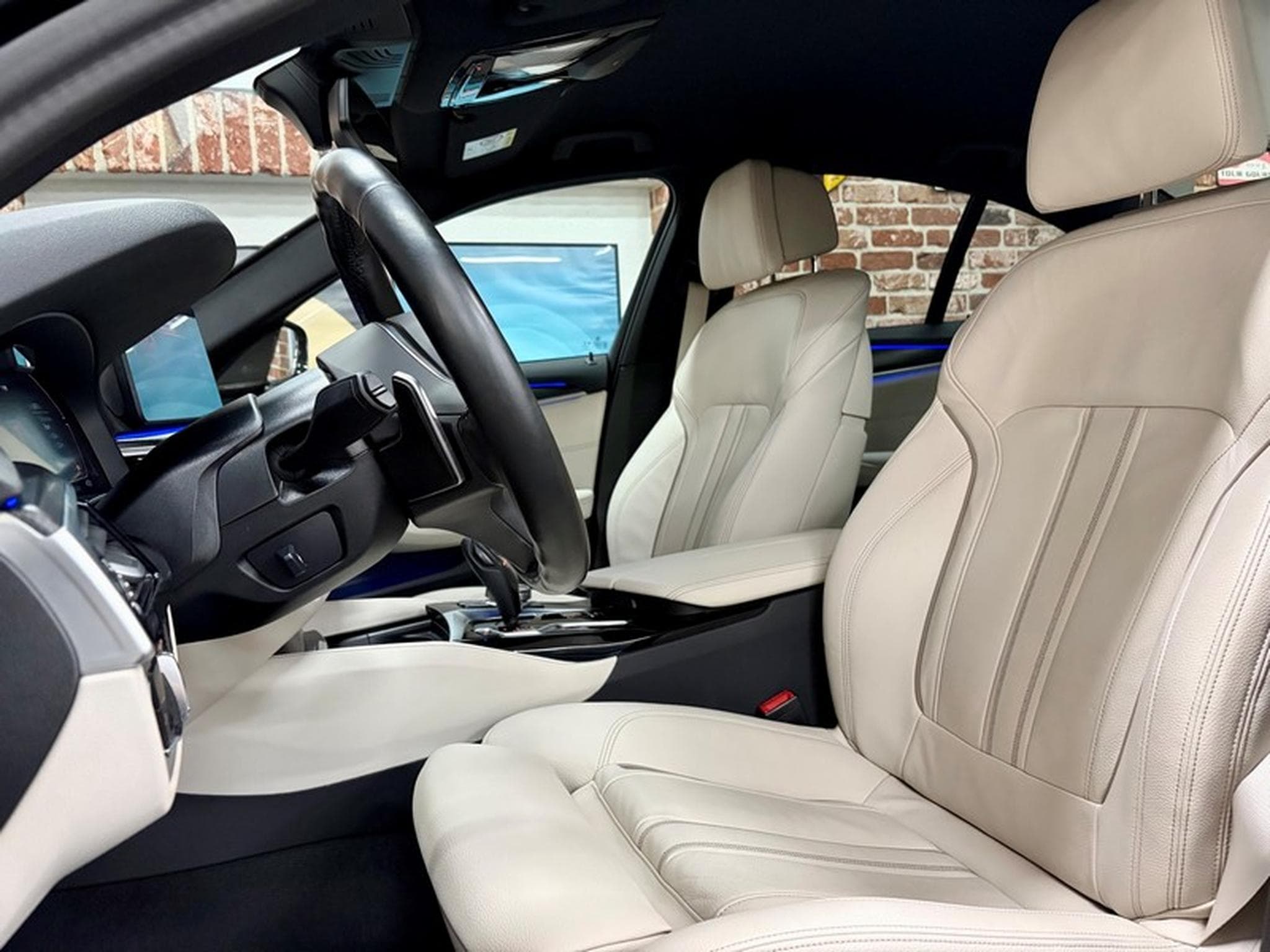 BMW 530 530dA Limousine 3.0 286cv Auto xDrive M-SPORT (2023) - Photo 5