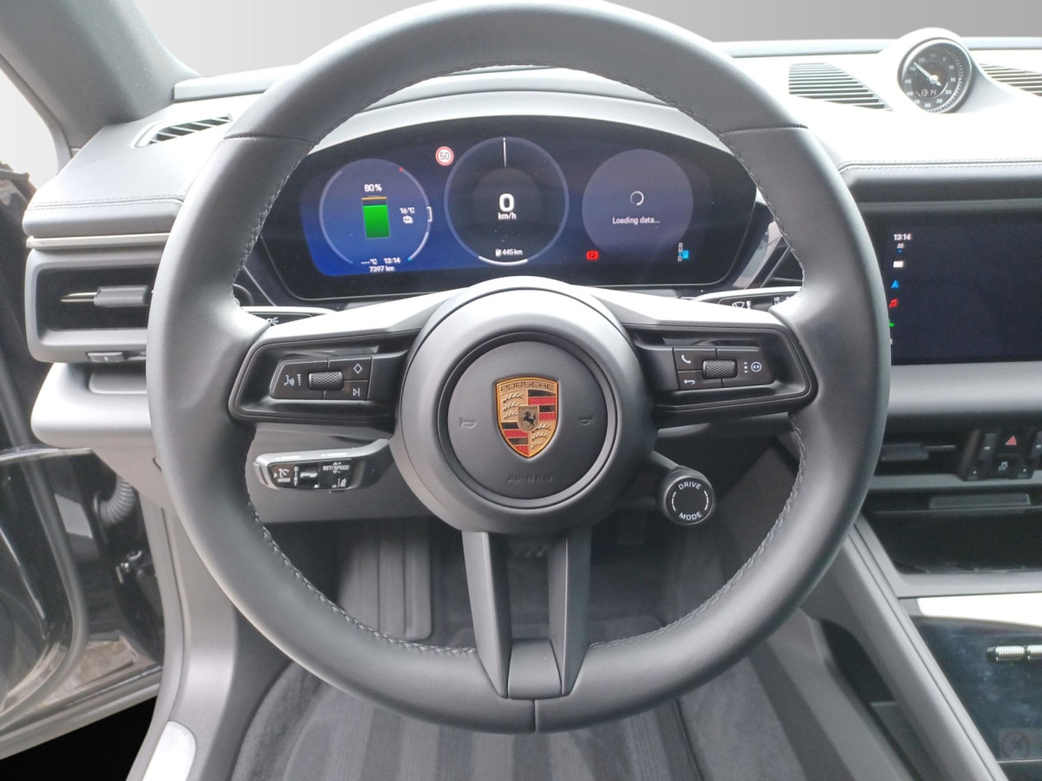 Porsche Macan BEV (2025) - Photo 10