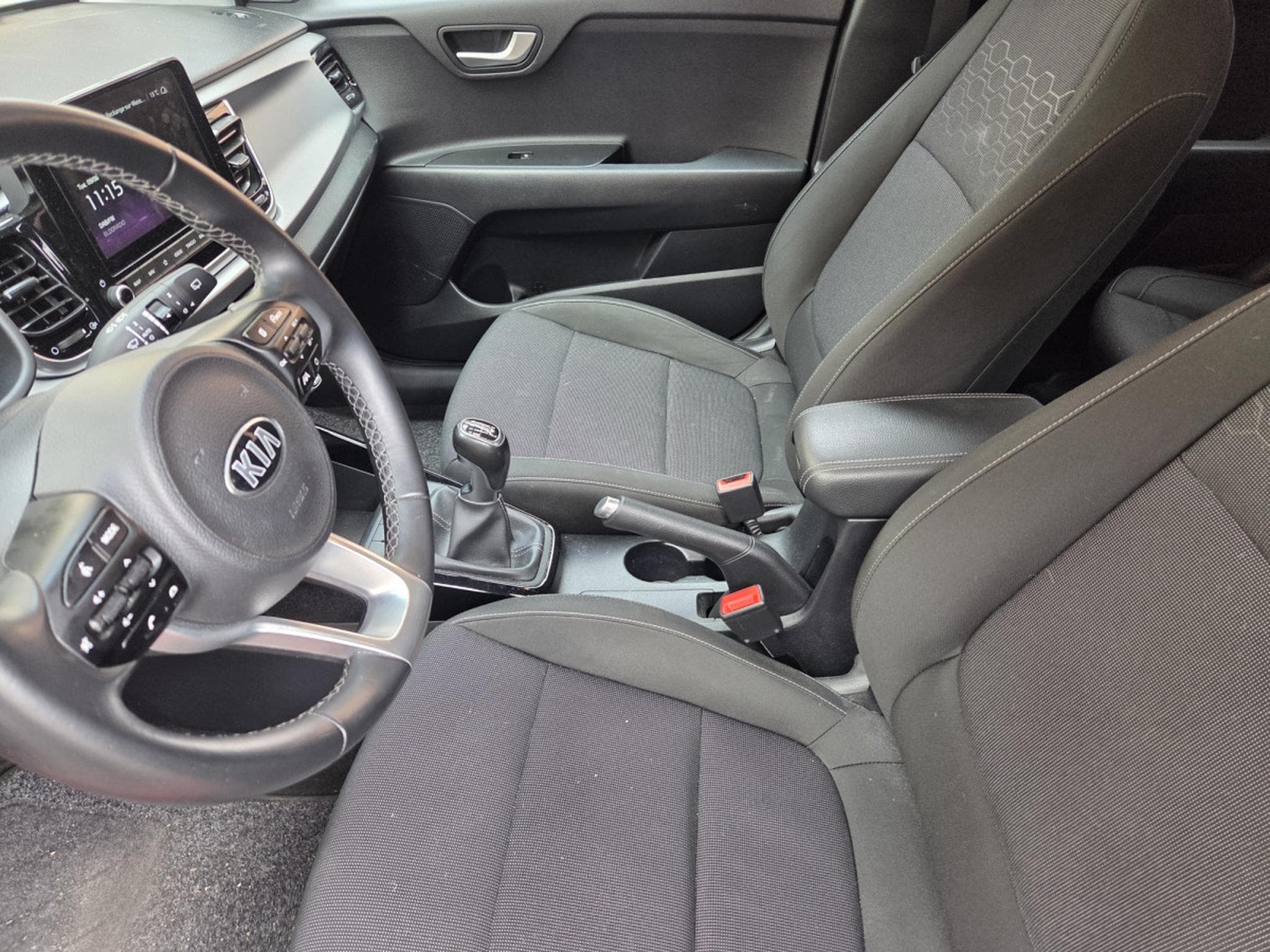Kia Rio T-GDI 100 CV Sous Garantie Constructeur (2021) - Photo 14