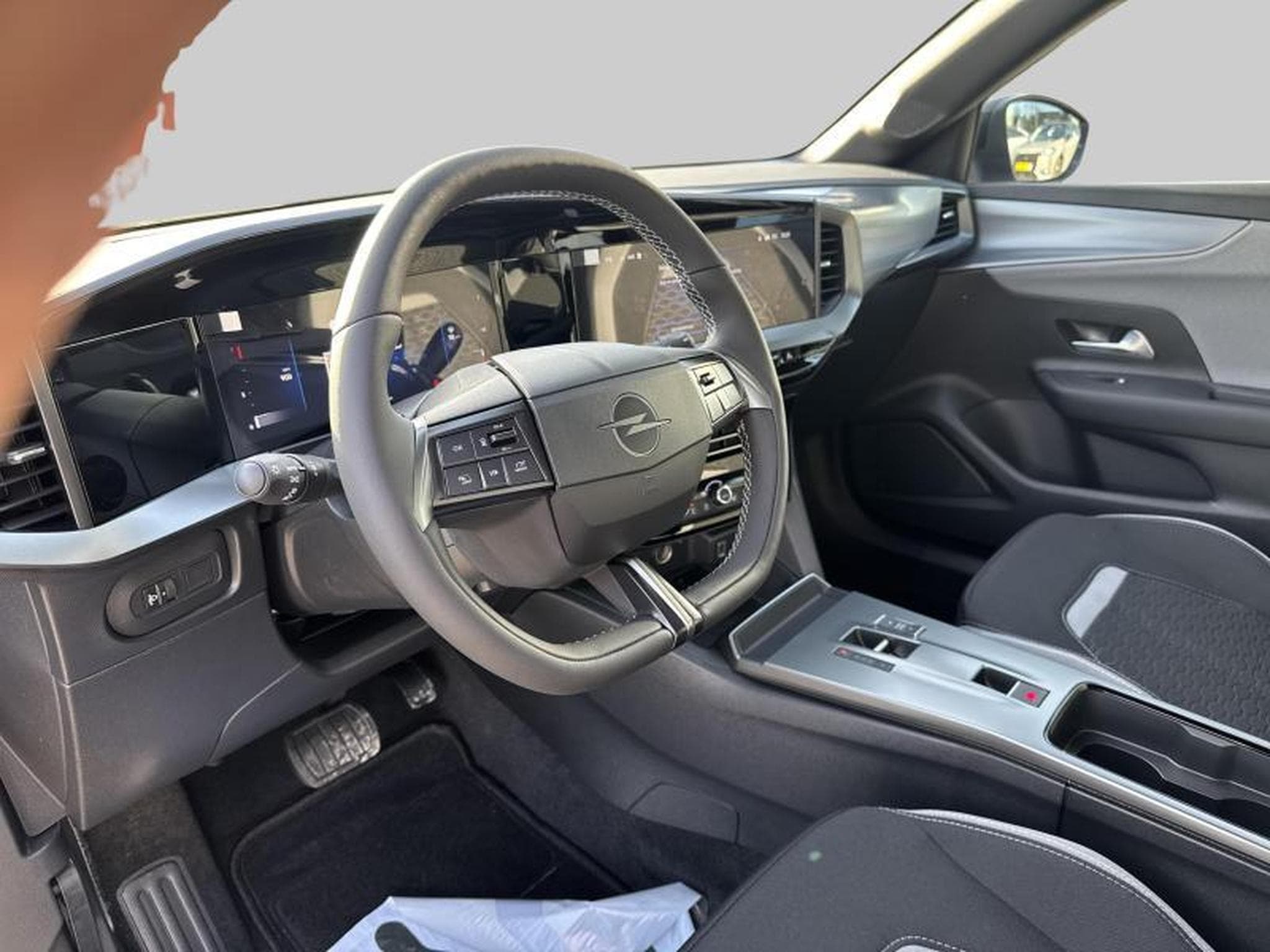 Opel Mokka Elegance (2025) - Photo 4