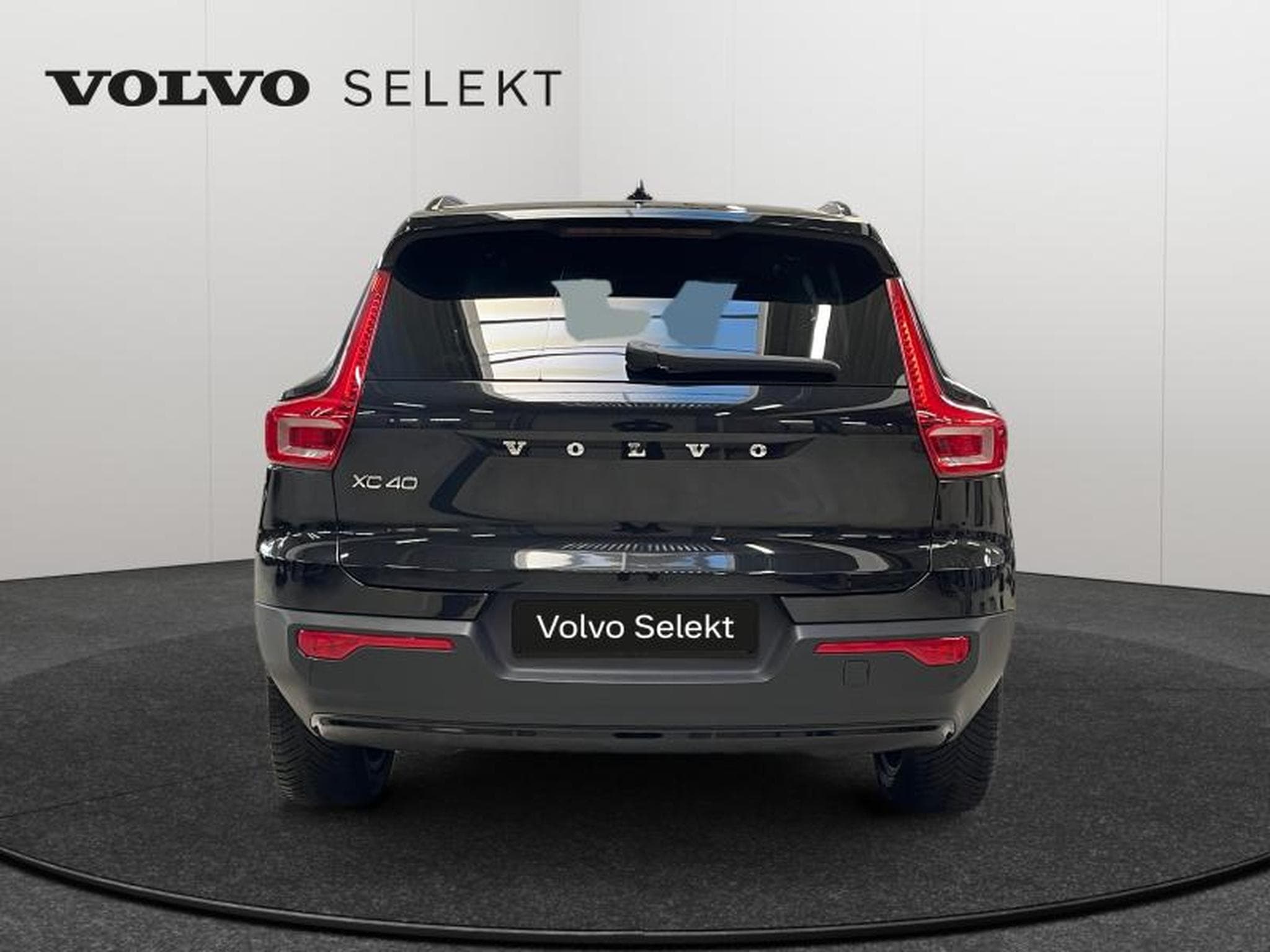 Volvo XC40 B4 R-Design / Essence (2021) - Foto 6